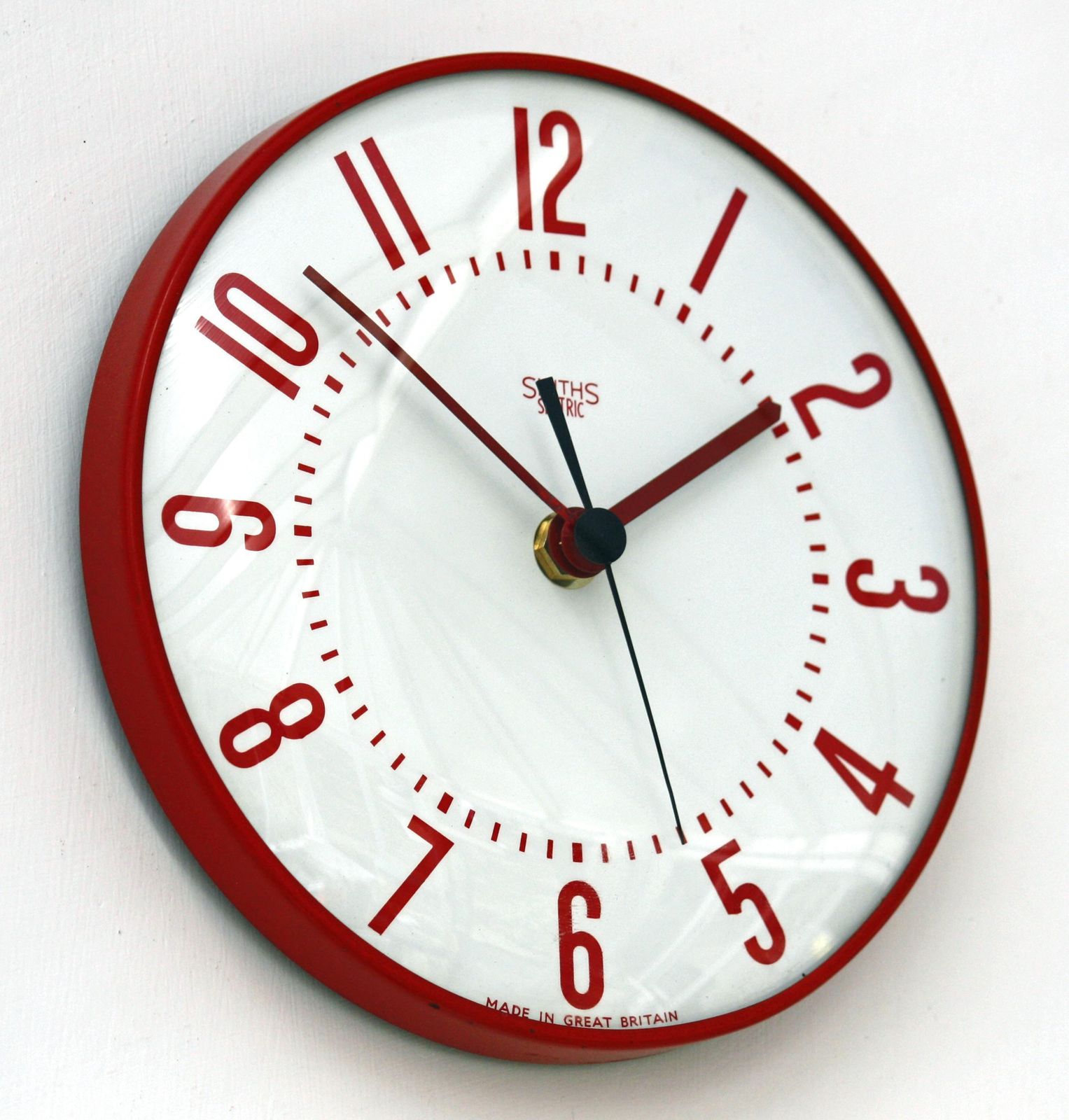 Vintage Smiths Wall Clock   18cm Red Retro Mid Century Clock Gift Kitchen Clock Off The Wall Clocks