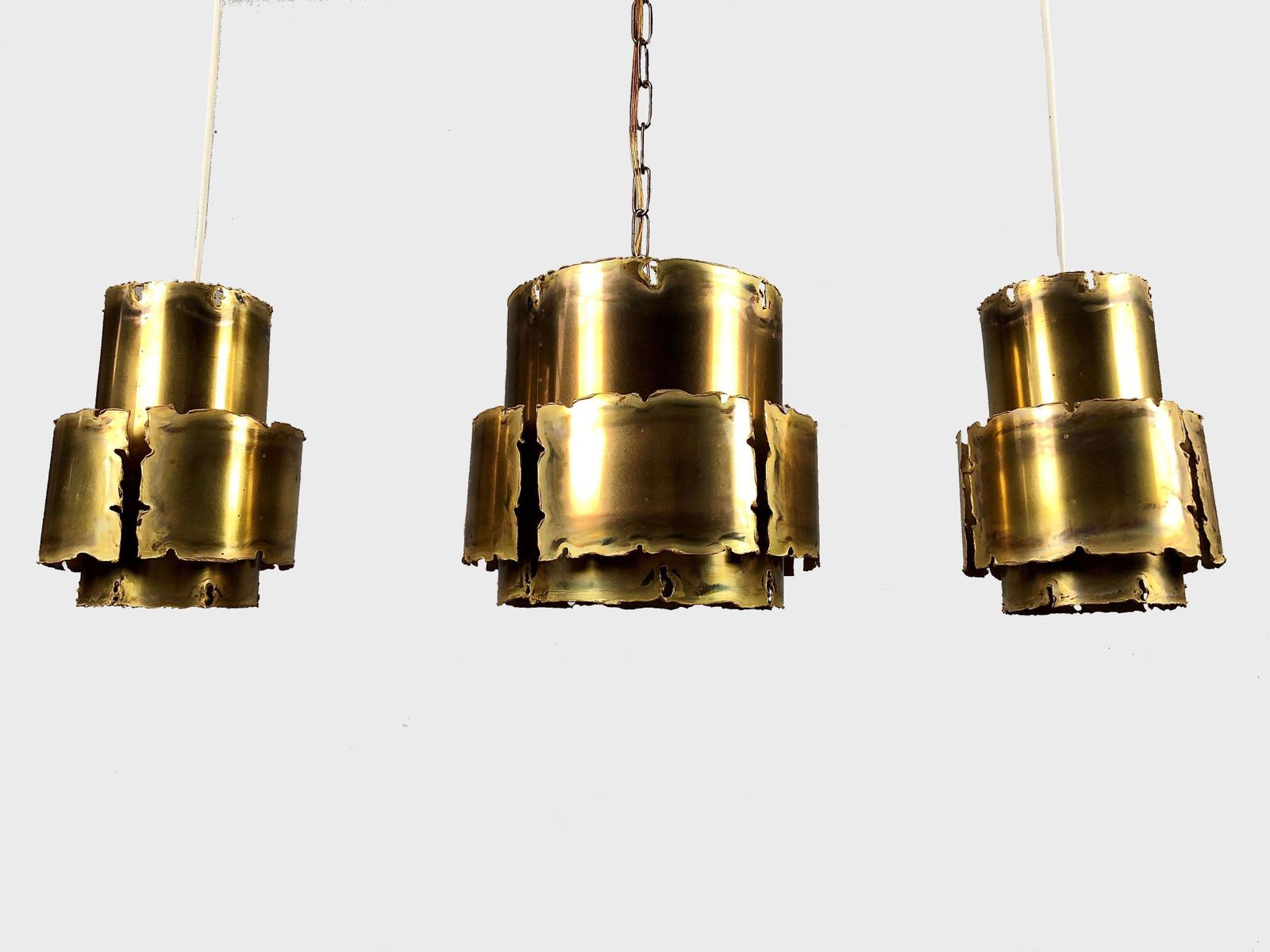 Set van drie Brutalist stijl hanglampen van Svend Aage Holm Sorensen, ca. jaren 1960 photo furniture