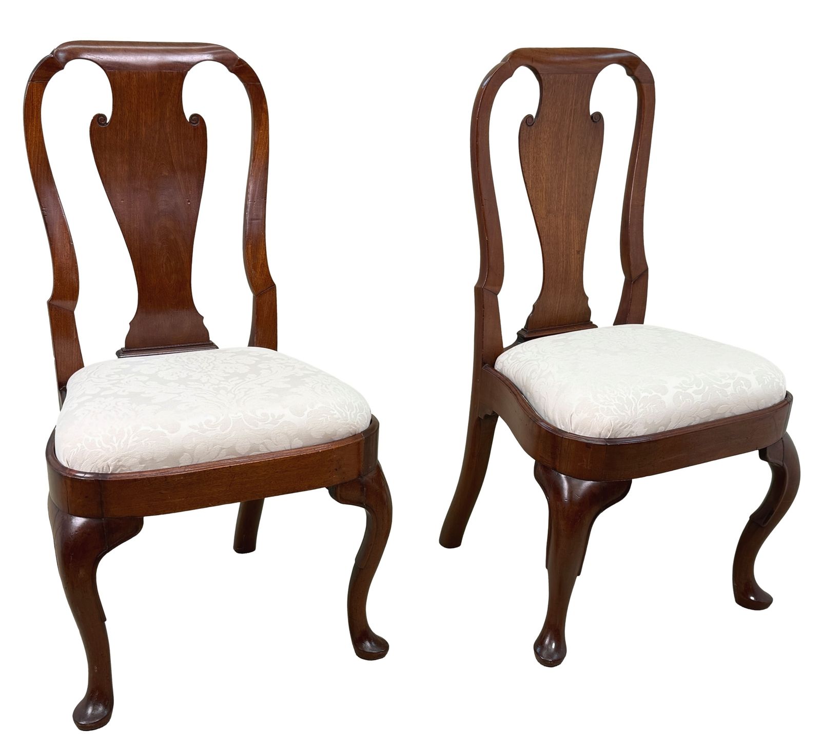 Paar walnoten stoelen, Queen Anne-periode (Engeland, ca. 1710), begin 18e eeuw photo buy