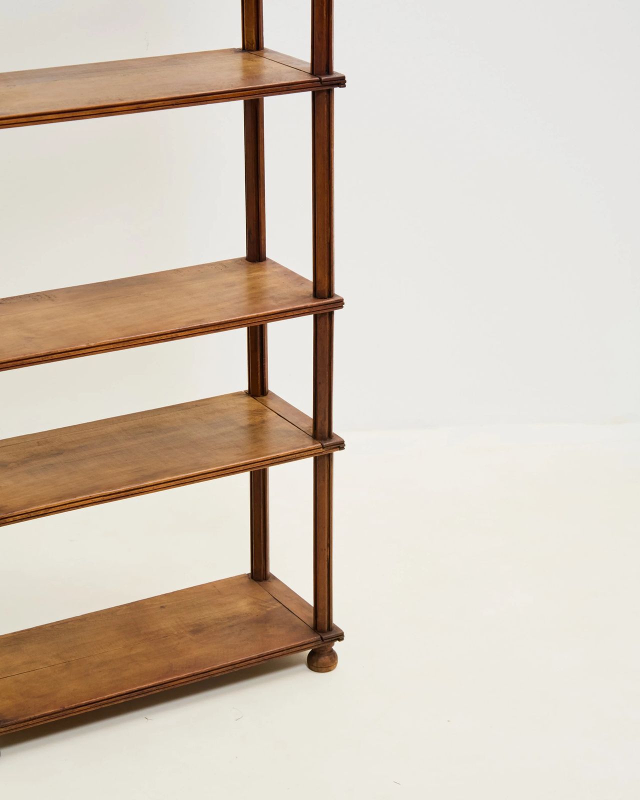 Forties Waterfall Shelves, jaren 1940 photo furniture