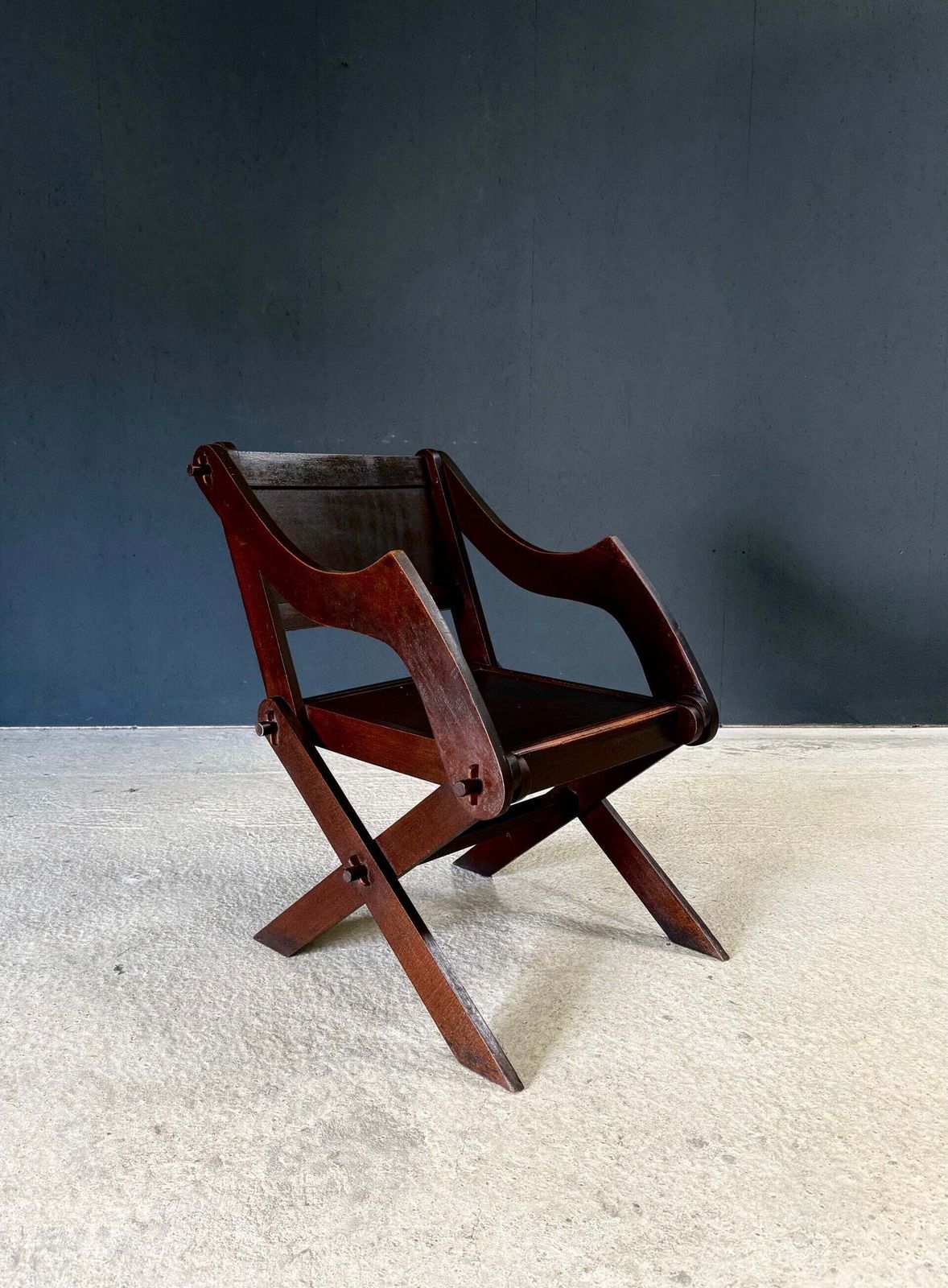 Begin 20e eeuw Design Glastonbury X Frame Chair