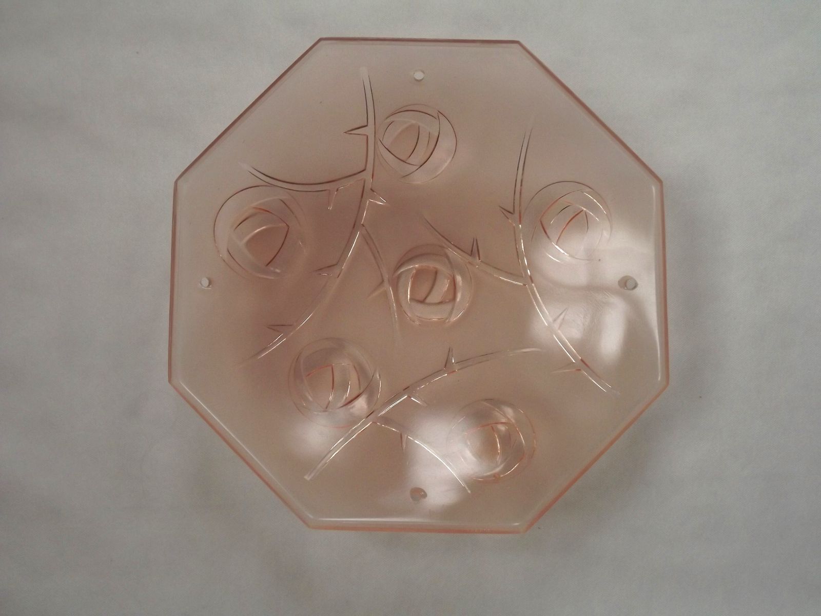 Gesigneerde Degué France Art Deco roze matglazen plafonnier, rozendesign photo vintage