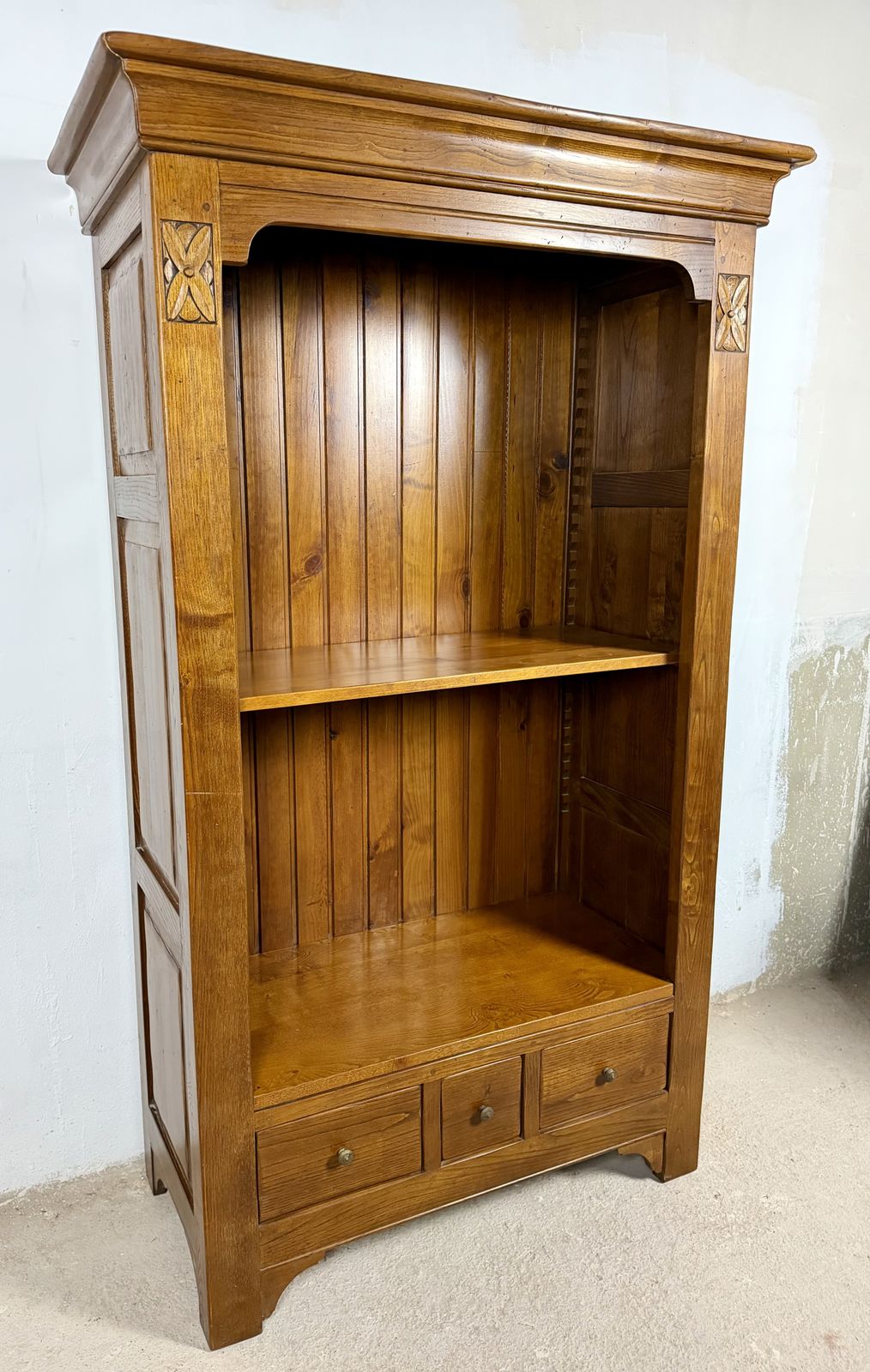 Spaanse eiken boekenkast met lades, ca. jaren 1950 photo buy