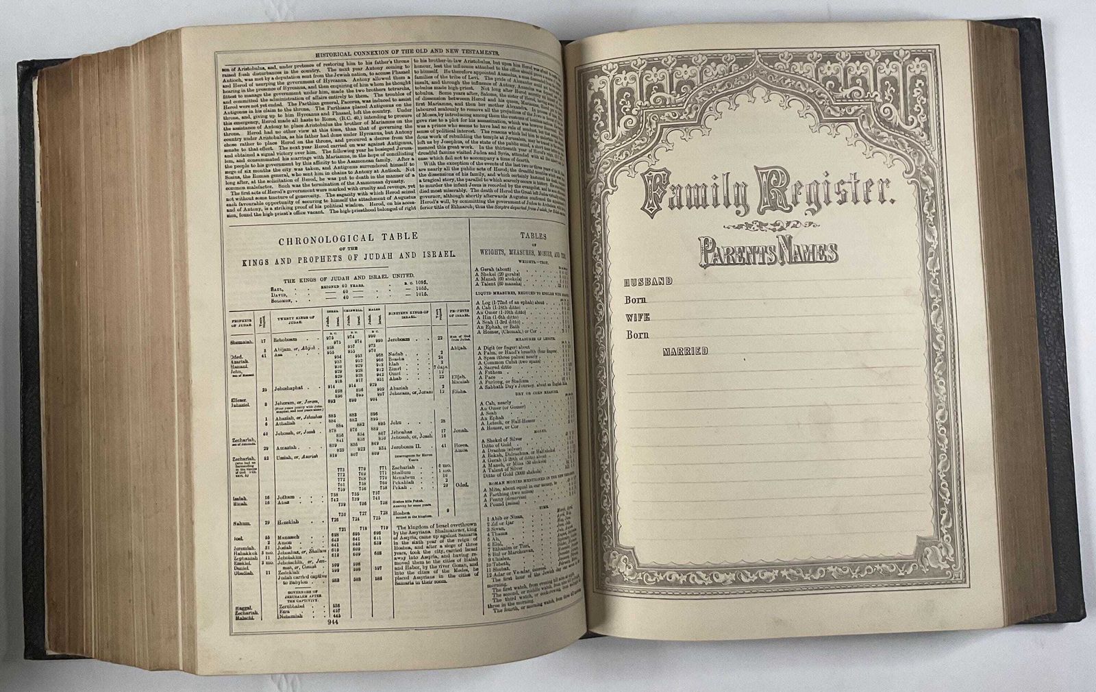 245.0 Victoriaanse familiebijbel van goede kwaliteit, ca. 1860-1870, met blanco familieregister photo