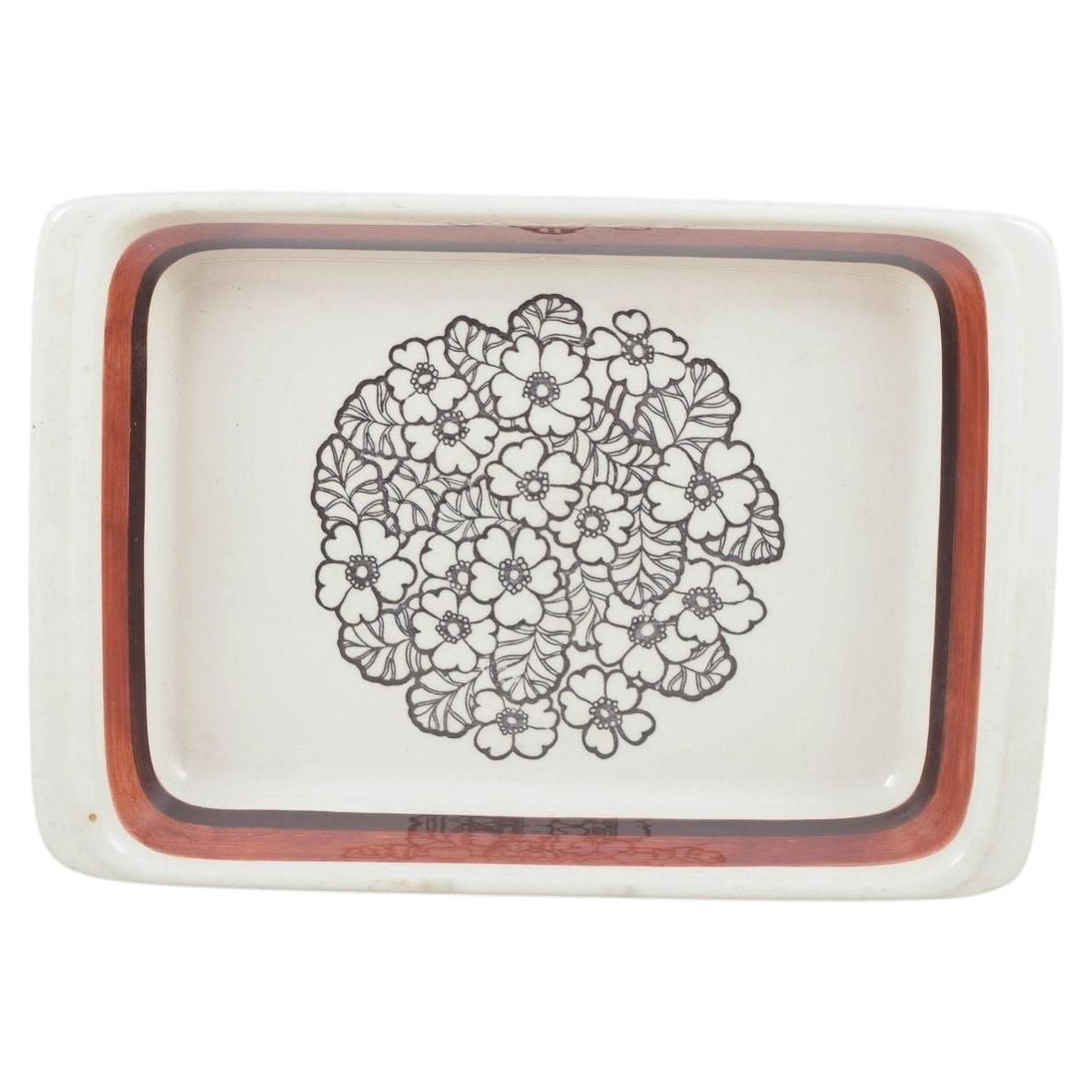 Gefle, Suède. Plat rectangulaire en grès « Agneta », années 1970.