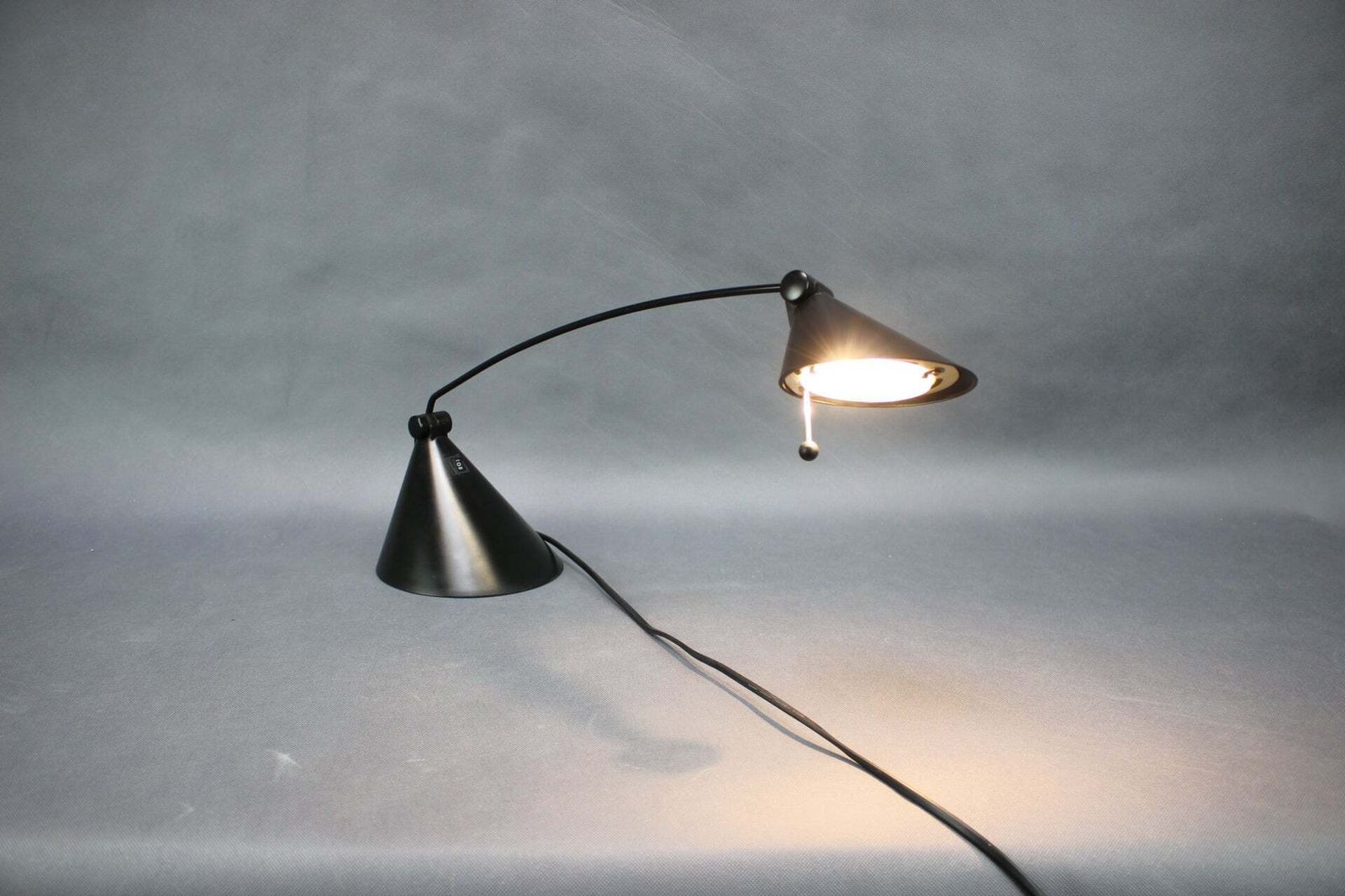 photo vinterior Lampe de table italienne Candy Light réglable noire, années 1990