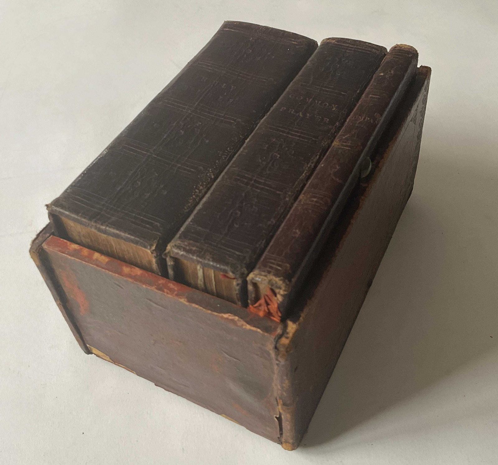 Exceptional 3 Volume 1824 Pocket Holy Bible & Prayer Set With Aristocratic British Provenance photo for sale