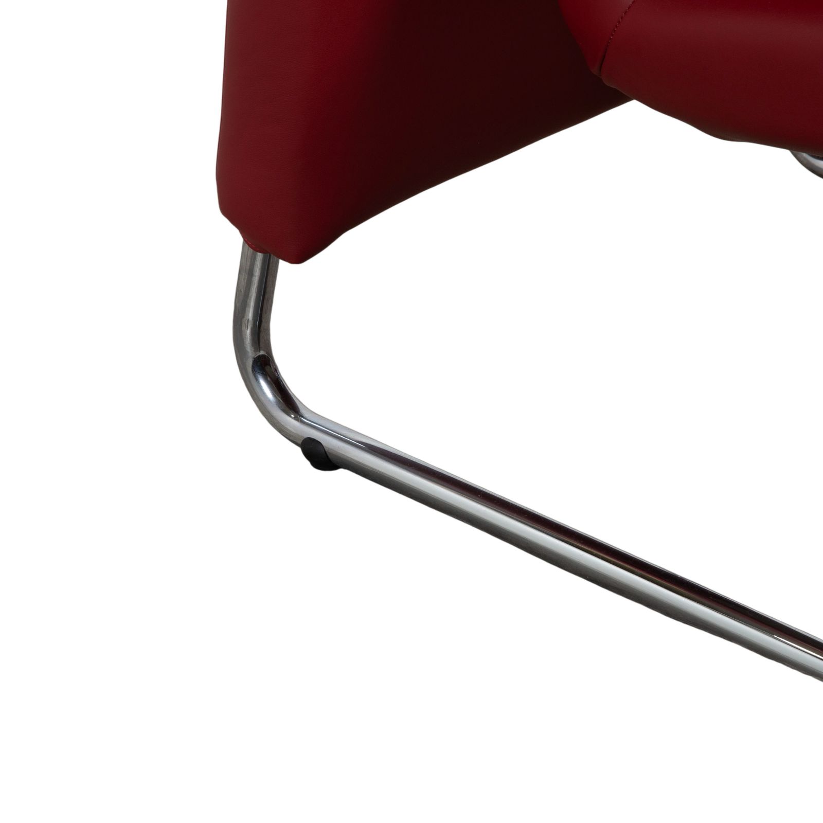 Fauteuil Koinor en cuir rouge photo vinterior