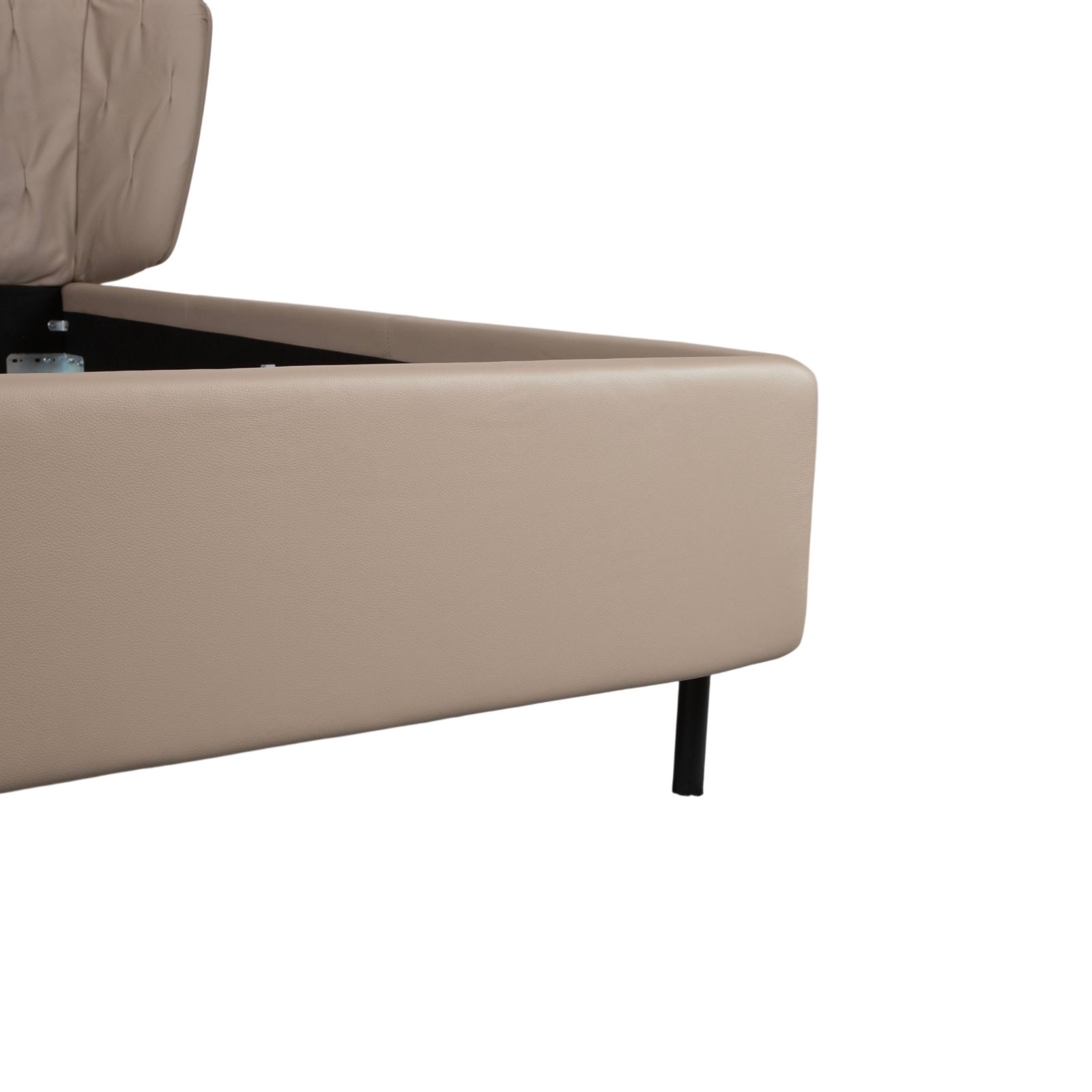 Rolf Benz Sono leren bed beige slaapkamer photo 7042.0