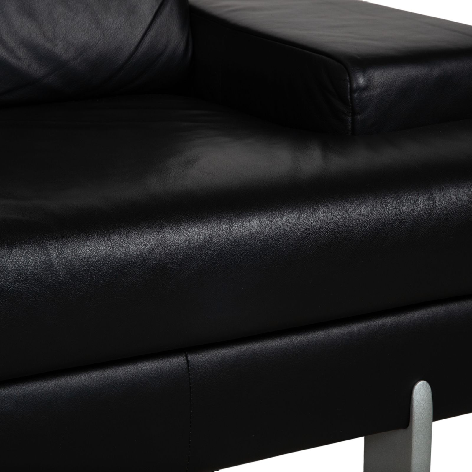 photo furniture Rolf Benz Ak 644 Set Leather Three Seater Couch And Armchair, Black