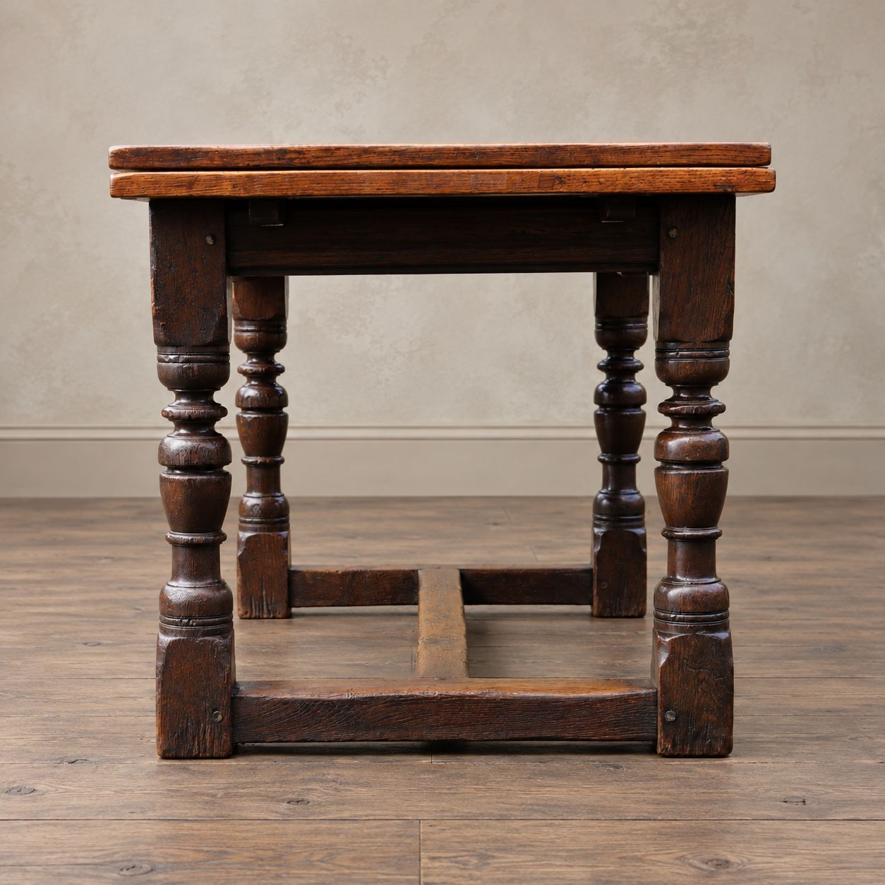 17th Century Oak Draw Leaf Extending Dining Table photo 1795.0