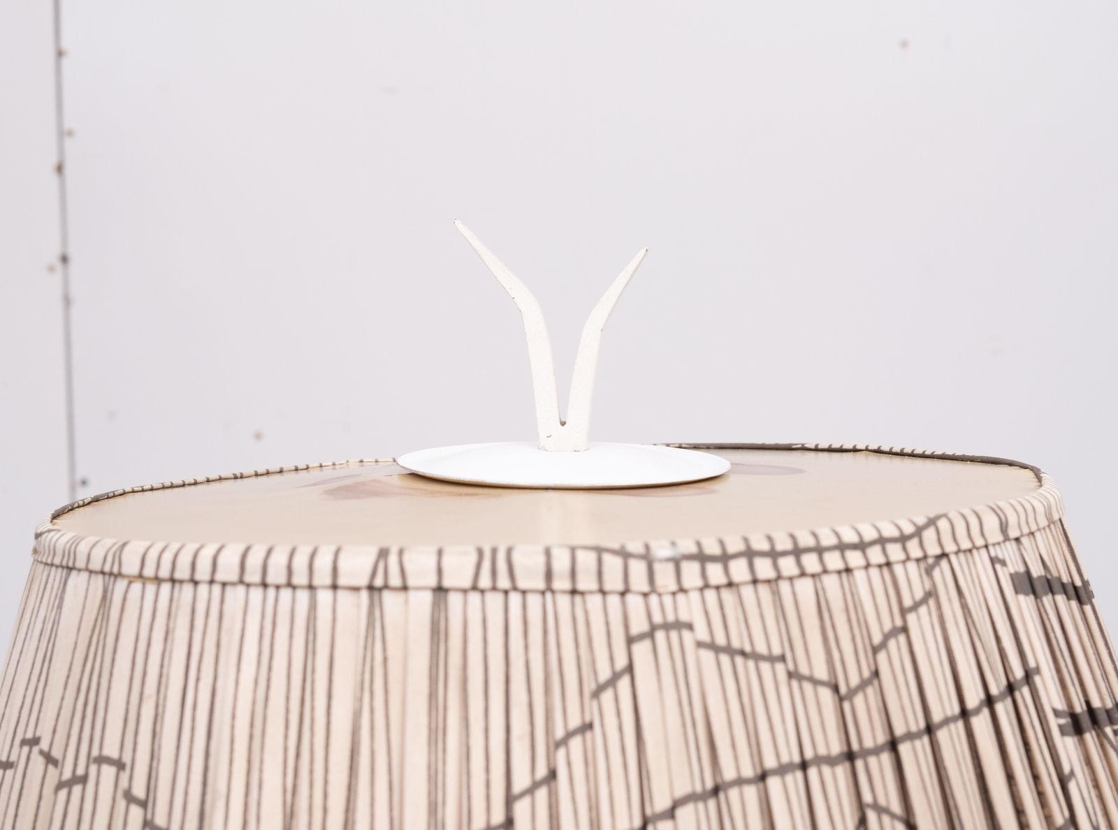Verlichting Mid-Century Modern Tripod Vloerlamp Holland, ca. jaren 1950 photo