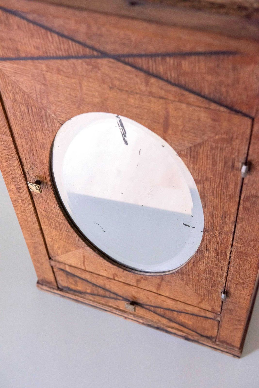 Armoire à pharmacie en bois d'époque, Art déco, murale avec miroir, vintage, cabinet de salle de bains photo buy