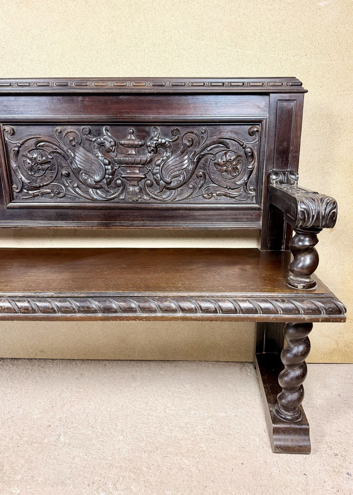 Spanish Carved Wood Bench With Barley Twist Legs, 20th Century photo 3740.0