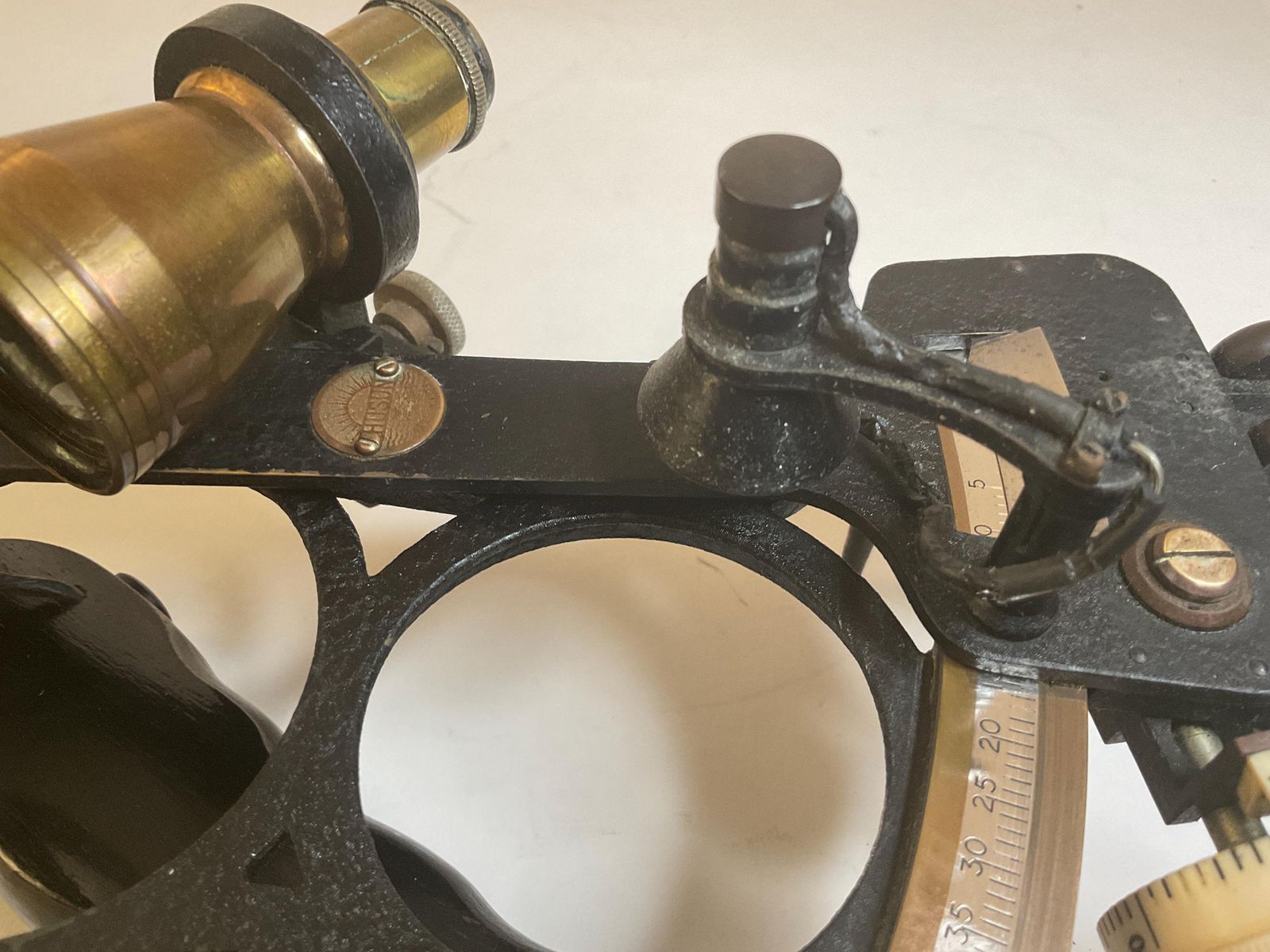 photo vinterior Wwii 1941 Husun Sextant By H Hughes & Son London, Original Case, Certificate, Vintage Nautical Instrument