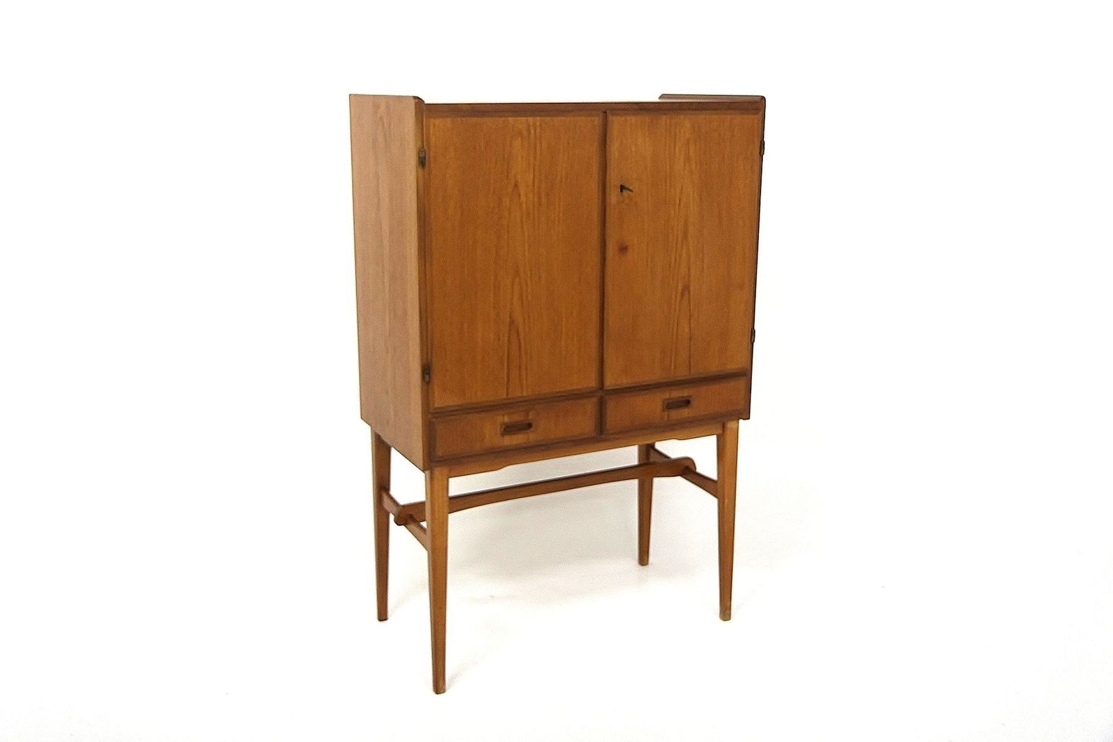 Cabinet bar scandinave en teck, Suède, 1950 photo furniture