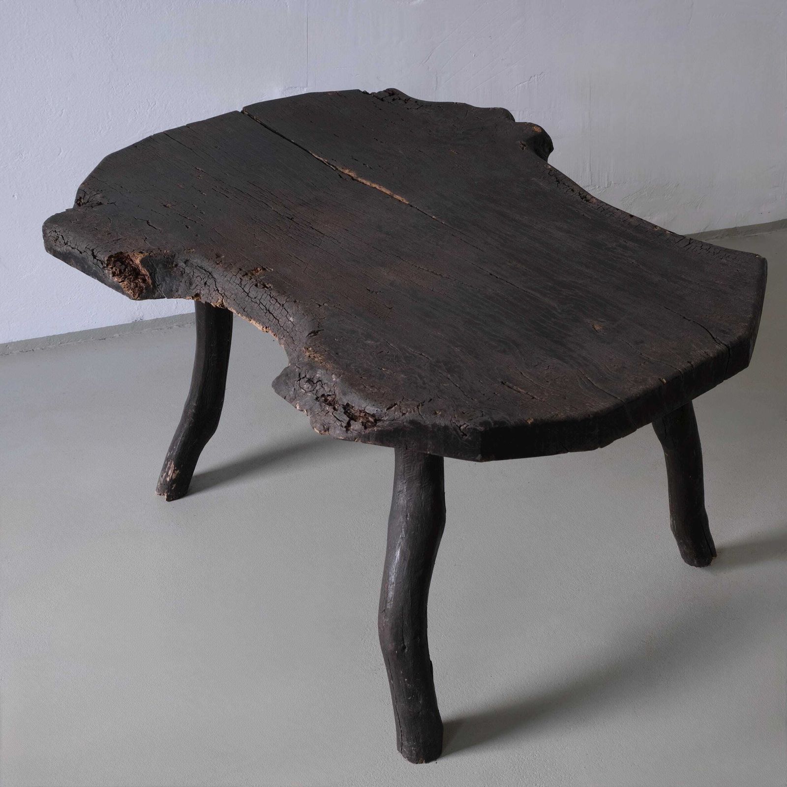 1521.0 Wabi Sabi Rustic Dark Wood Side Table | Belgium | Vintage photo