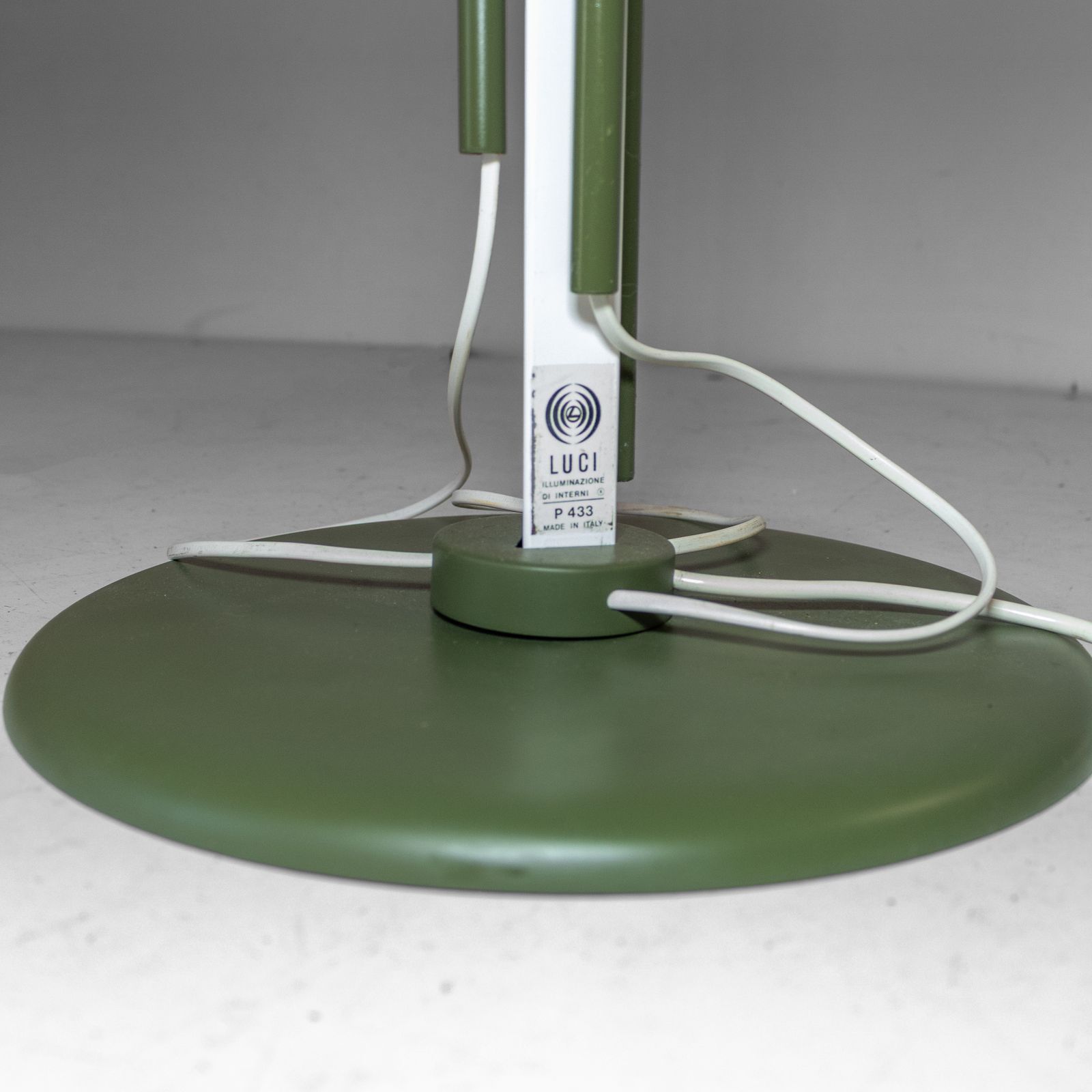 2200.0 Lampadaire mid-century modern réglable P.L. Brusasco & G. Torretta pour Luci photo