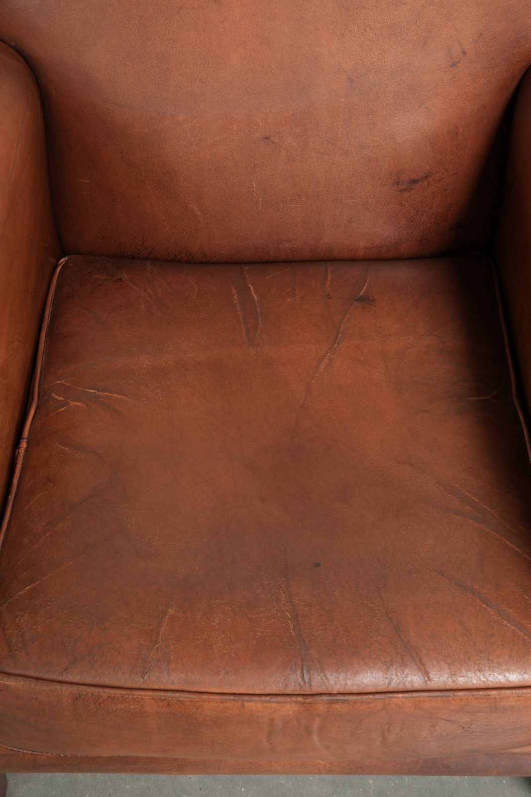 Beautiful And Comfortable Set Of Sheepskin Leather Armchairs With Beautiful Colors And A Timeless Design photo vinterior