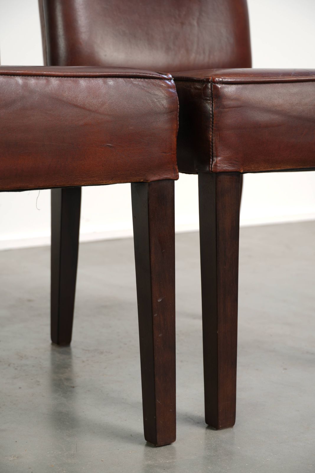 photo buy Set van 6 eetkamerstoelen in Engelse stijl met schapenvacht bekleding