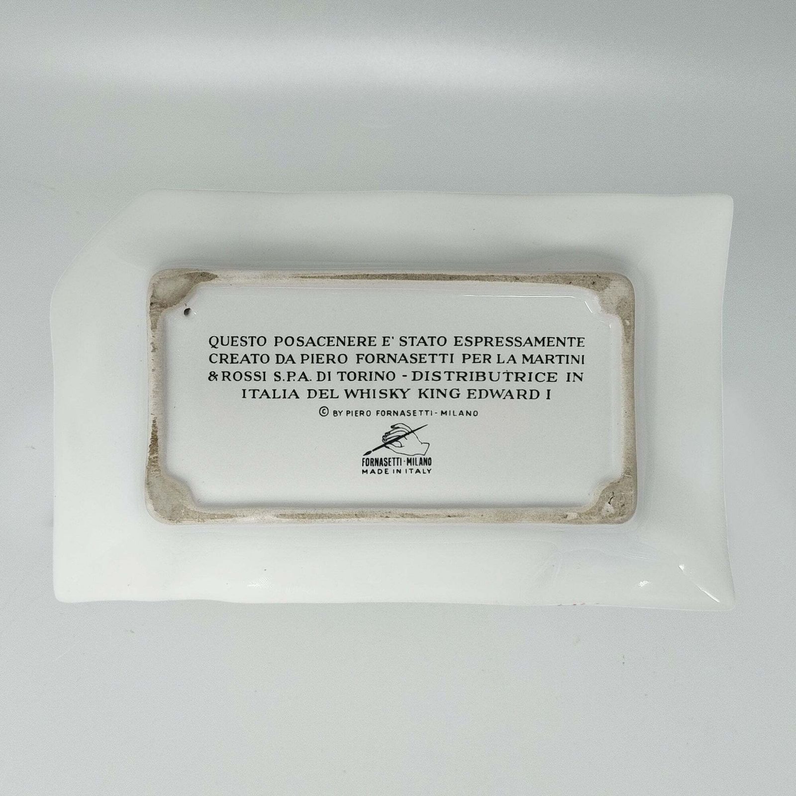 photo furniture 1960s Catchall/Vide Poche In Porcelain "King Edward I" By Piero Fornasetti. Made In Italy.