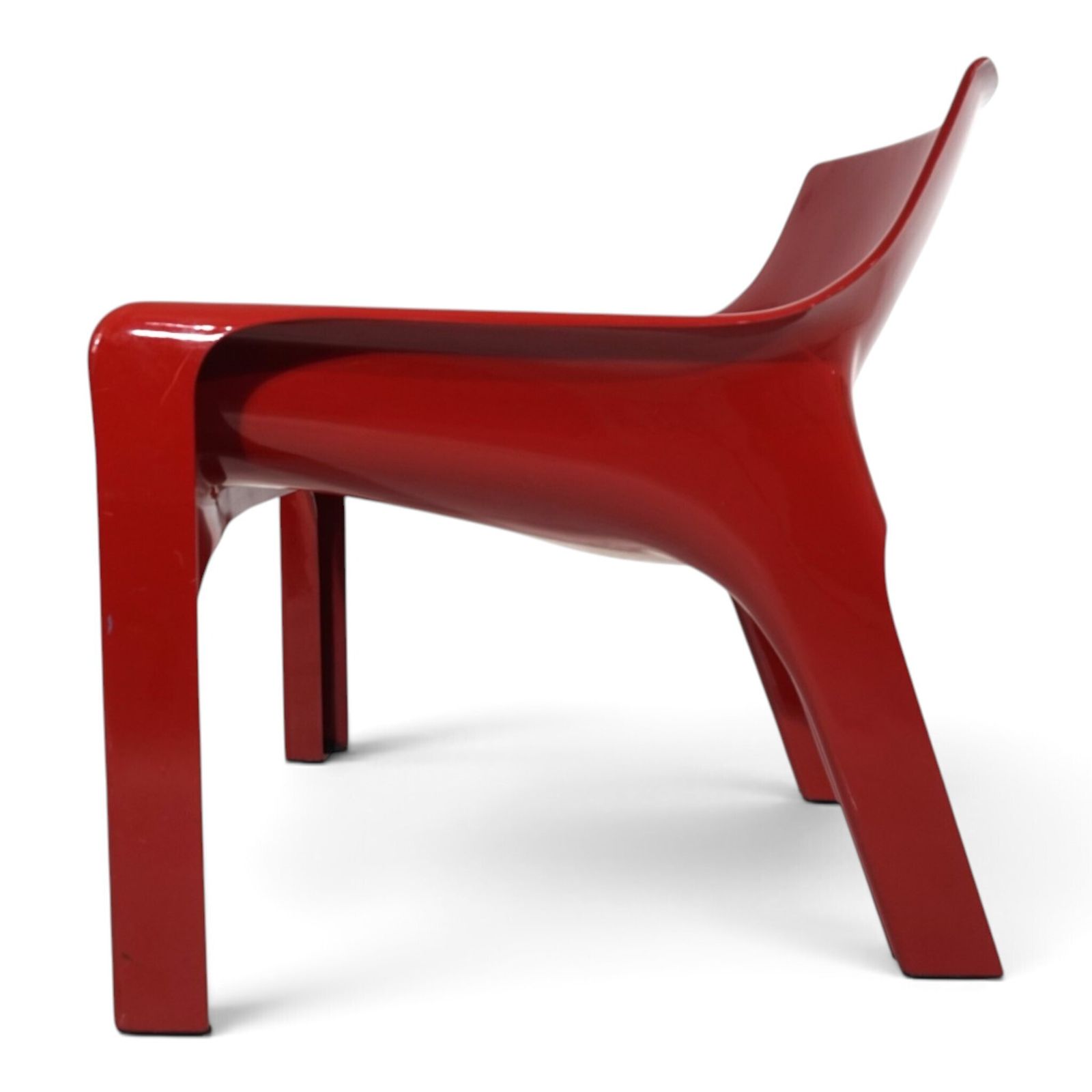 Artemide Vicario Lounge Chair by Vico Magistretti, 1970 photo for sale