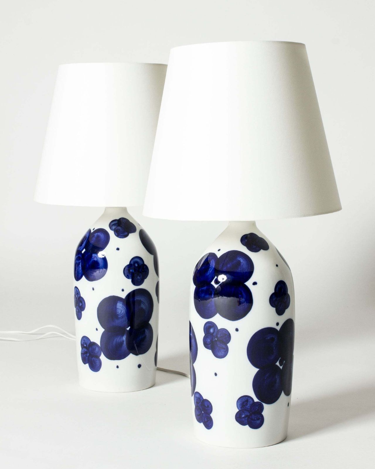 Midcentury Porcelain Table Lamps By Sylvia Leuchovius, Rörstrand, Sweden, 1960s photo Lighting