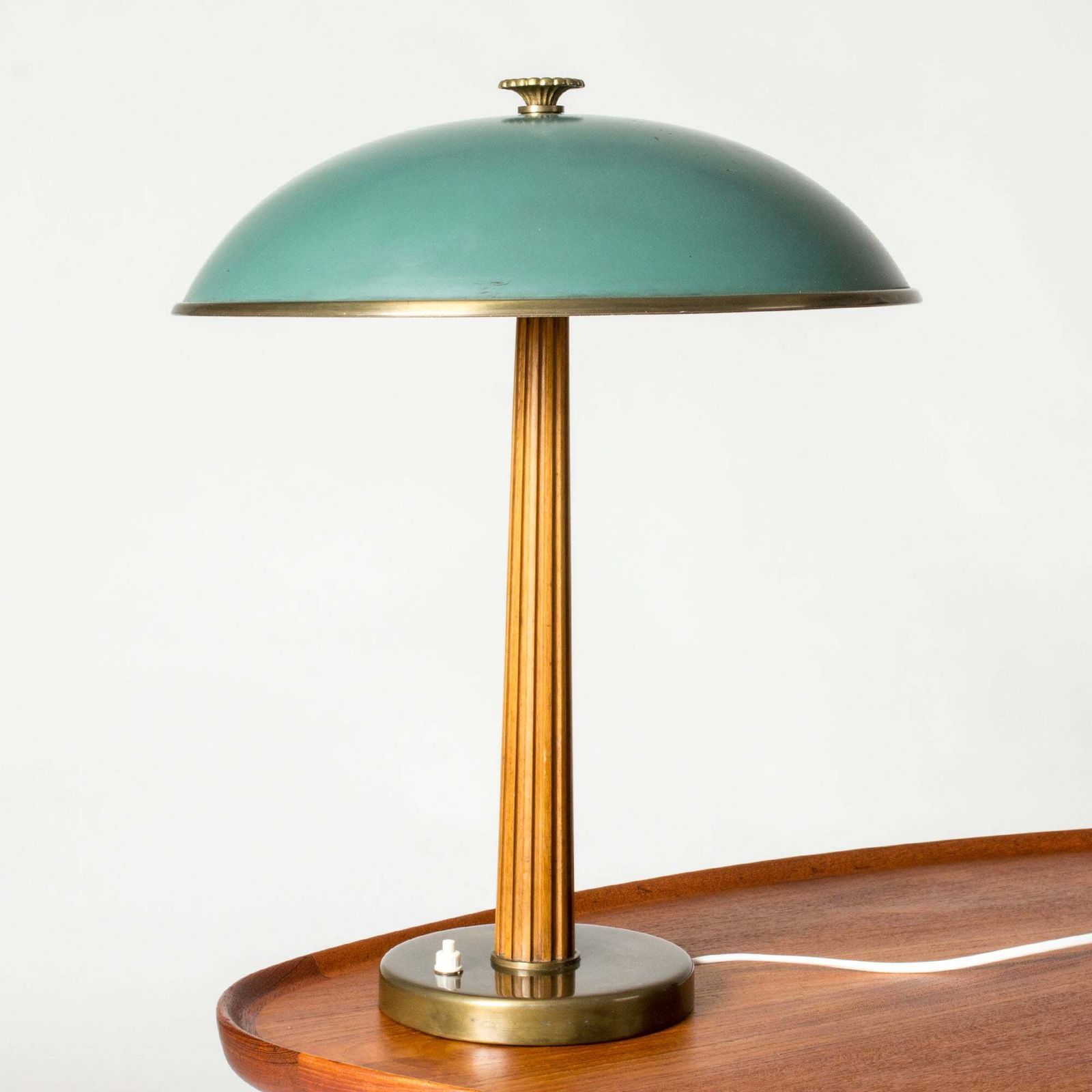 Lampe de table moderne suédoise par Erik Tidstrand, Nordiska Kompaniet, Suède, années 1930 photo furniture