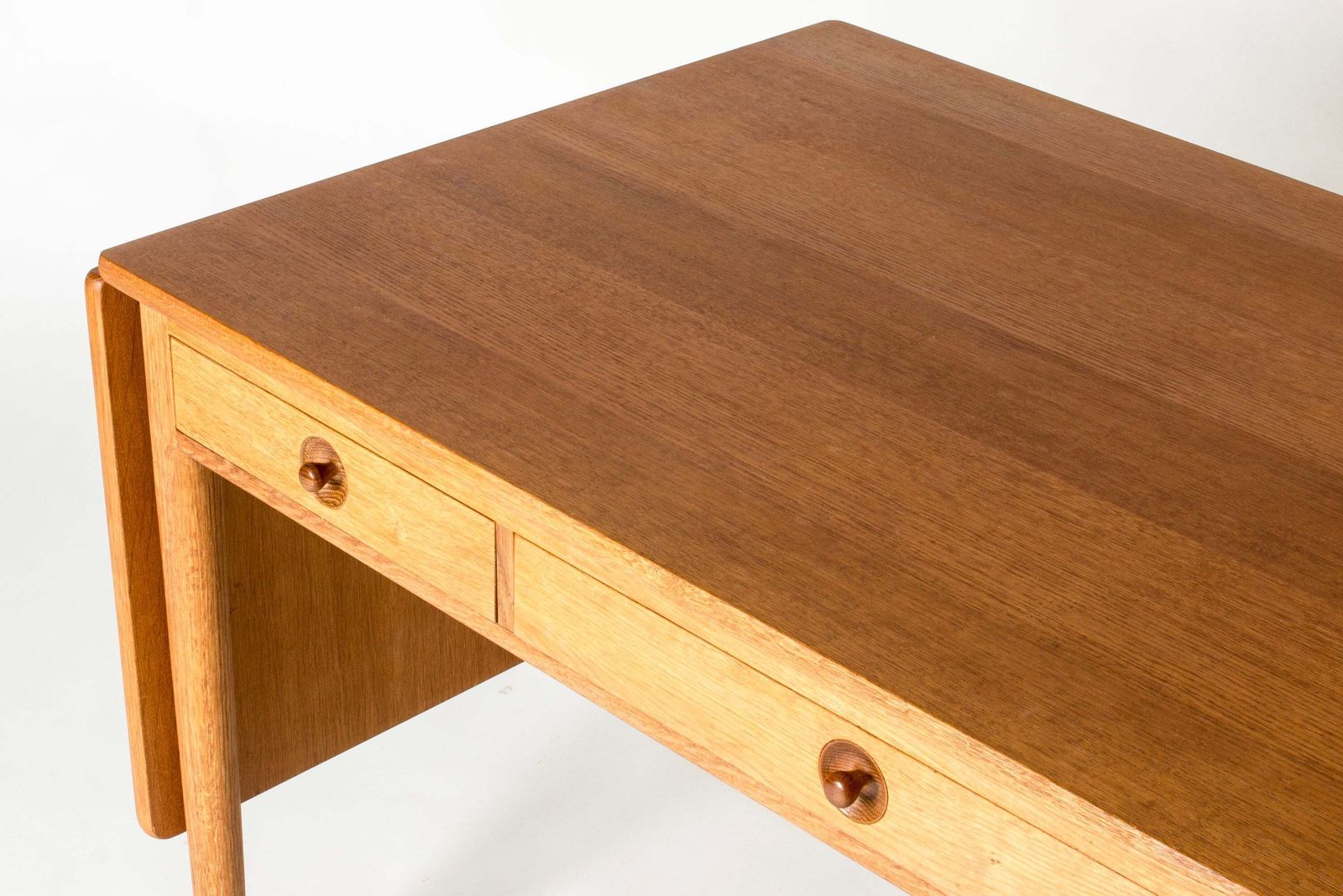 Bureau mid-century modern en chêne par Hans J. Wegner, Danemark, années 1960 photo vintage