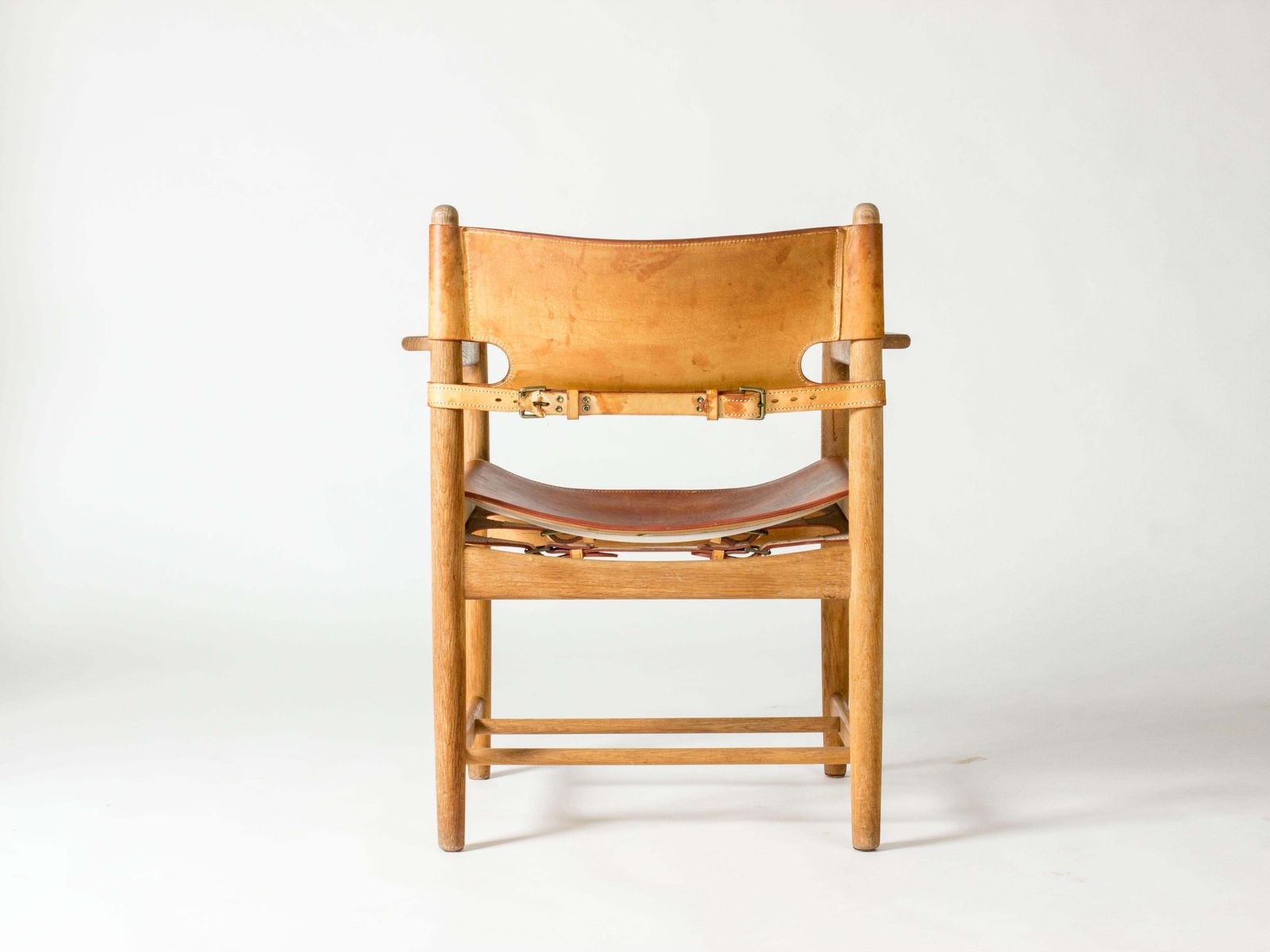 21609.0 Set Of Eight Oak And Leather Dining Chairs By Børge Mogensen, Denmark, 1960s photo