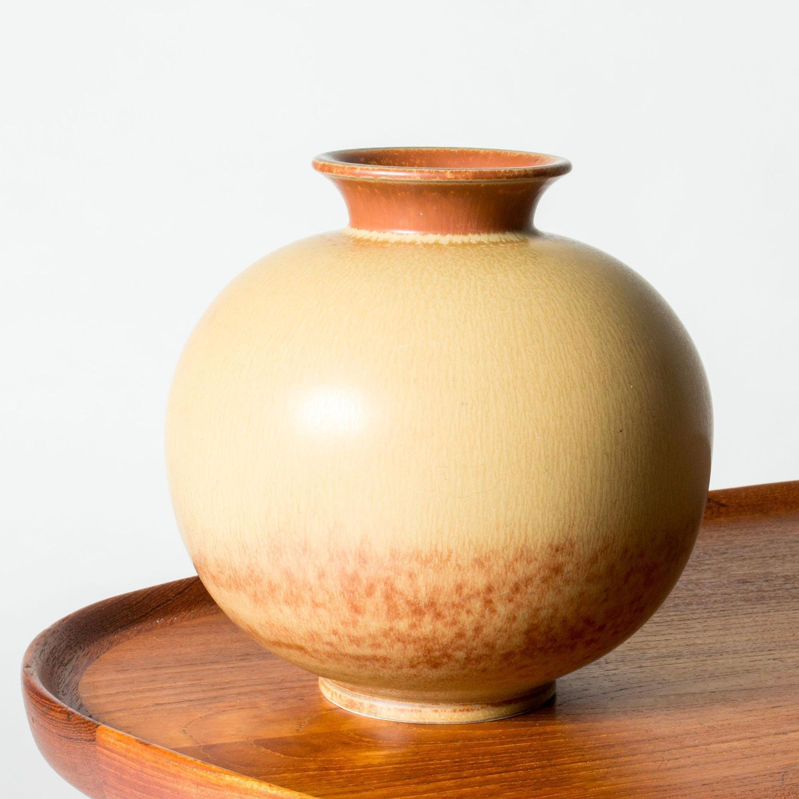 Midcentury steengoed vaas van Gunnar Nylund, Rörstrand Ateljé, Zweden, jaren 1940 photo Woonaccessoires