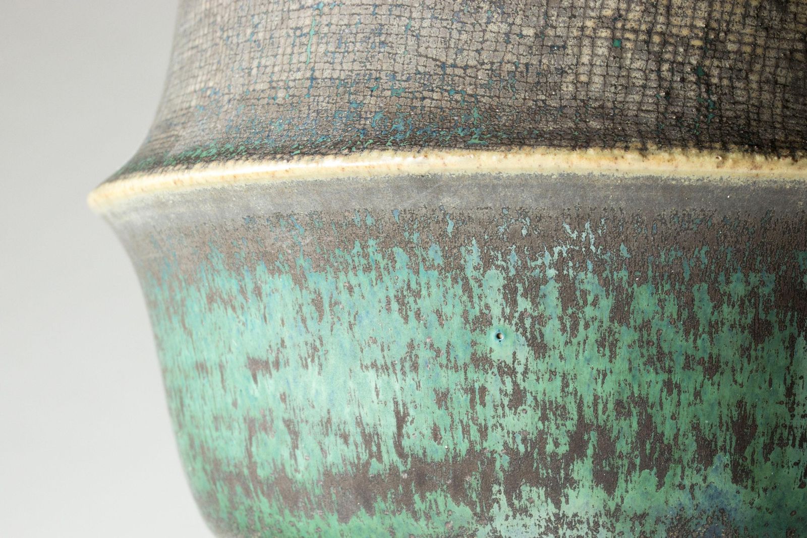 Vase en grès mid-century par Stig Lindberg, Gustavsbergs Studio, Suède, 1963 photo vintage