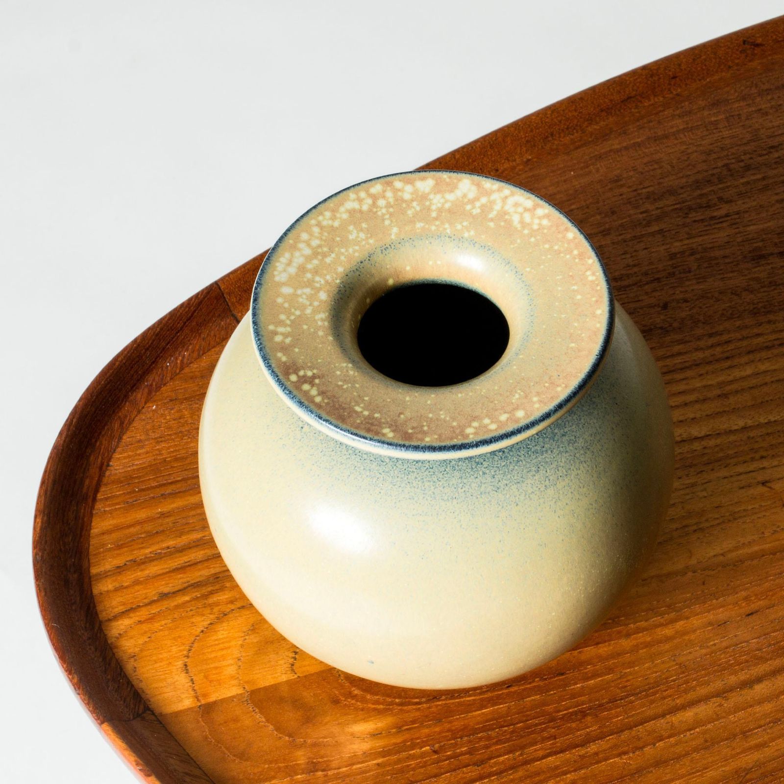Midcentury Stoneware Vase By Gunnar Nylund, Rörstrand Ateljé, Sweden, 1940s photo 1244.0