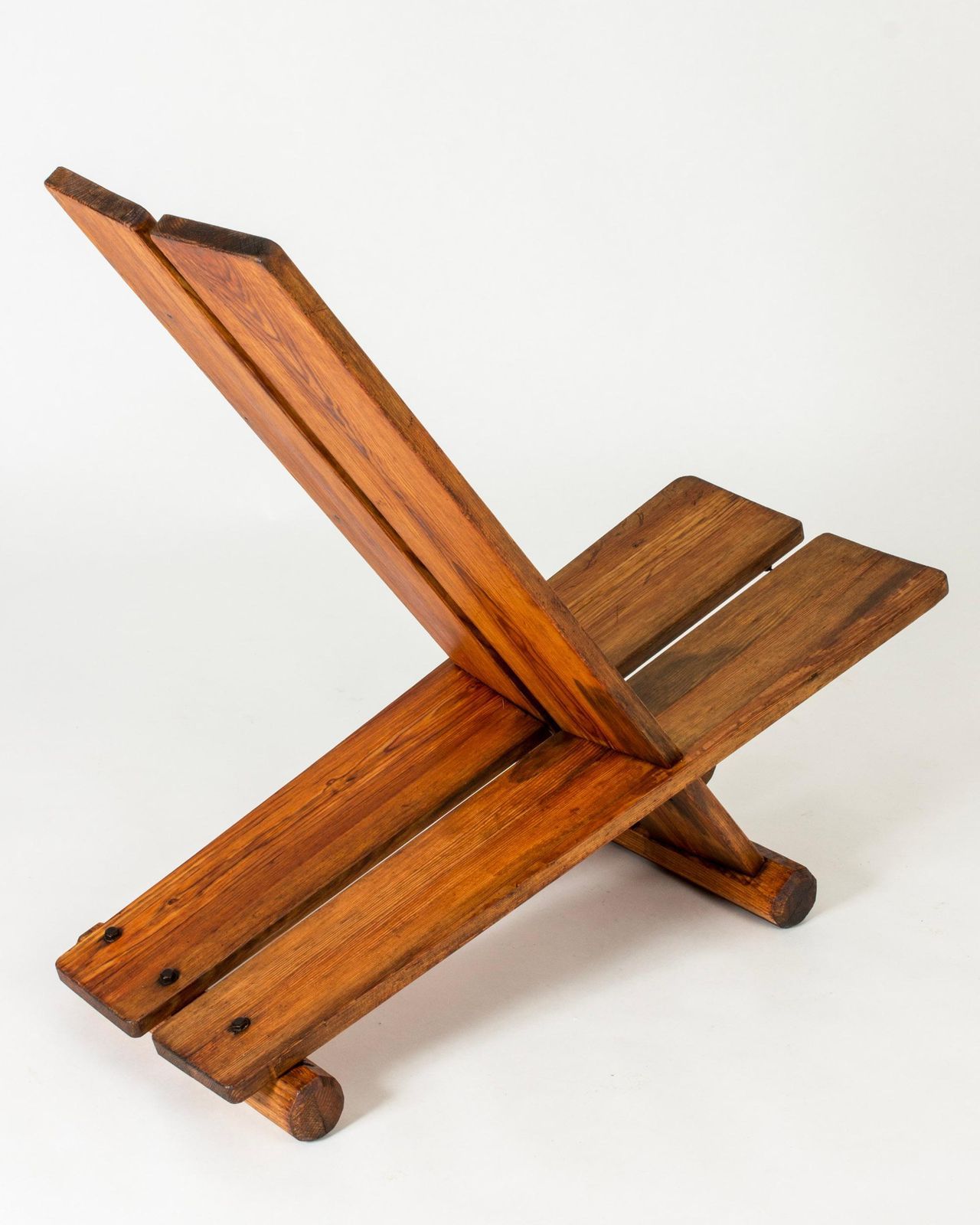 Meubels "Skoga" Pine Lounge Chair by Axel Einar Hjorth, NK, Sweden, jaren 1930 photo