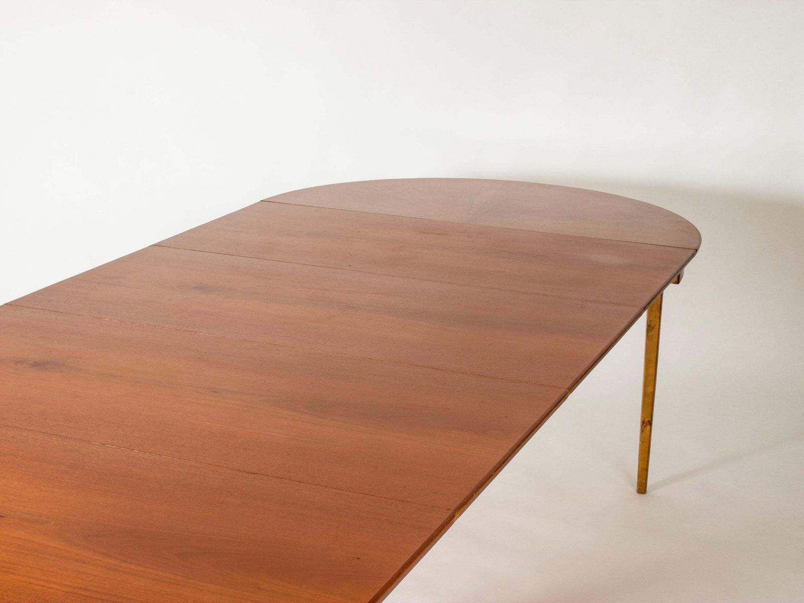 12442.0 Table à manger suédoise moderne en acajou par Carl Axel Acking, années 1940 photo