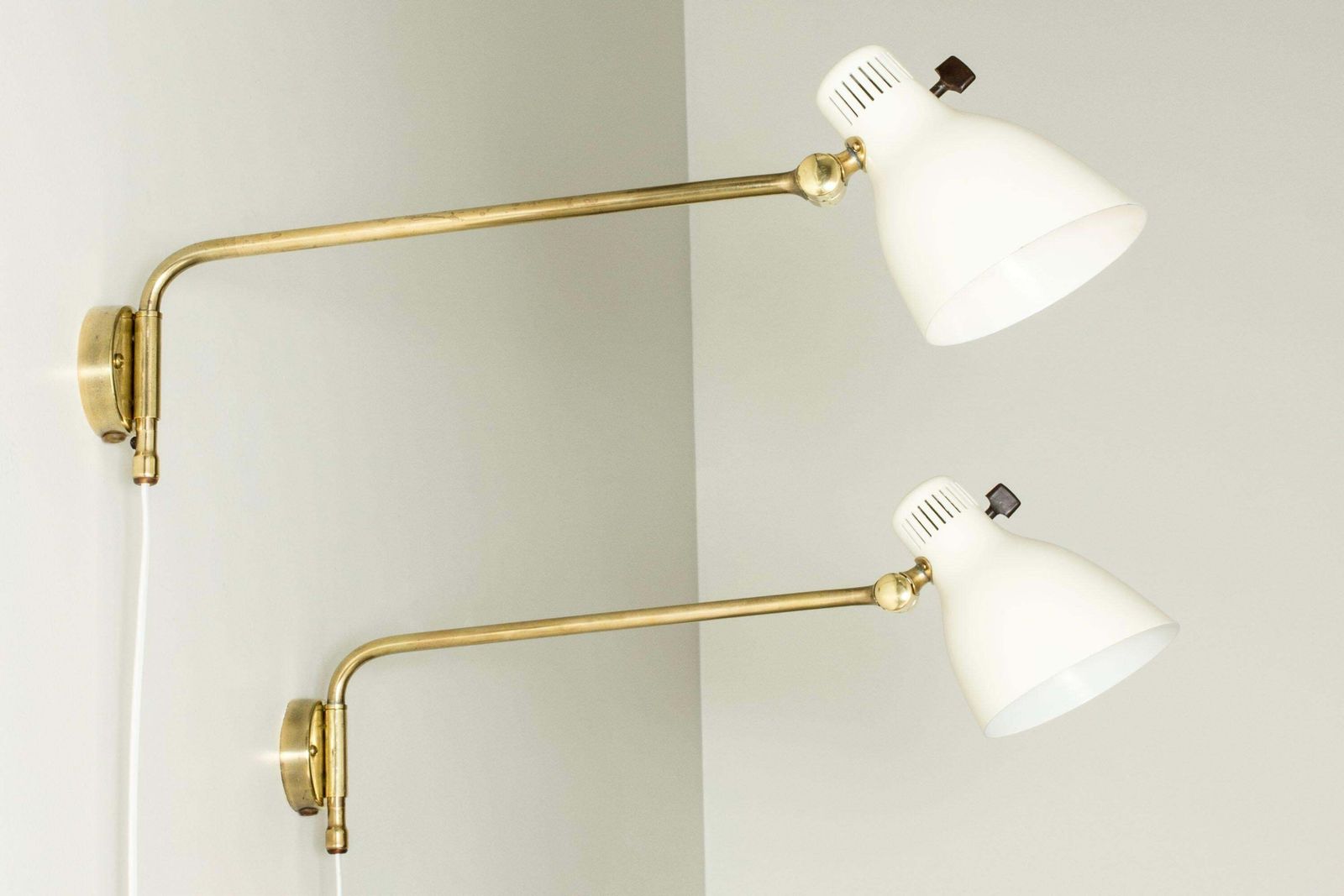 Mid-century wandlampen toegeschreven aan Hans Bergström voor Asea, Zweden, jaren 1950 photo Verlichting