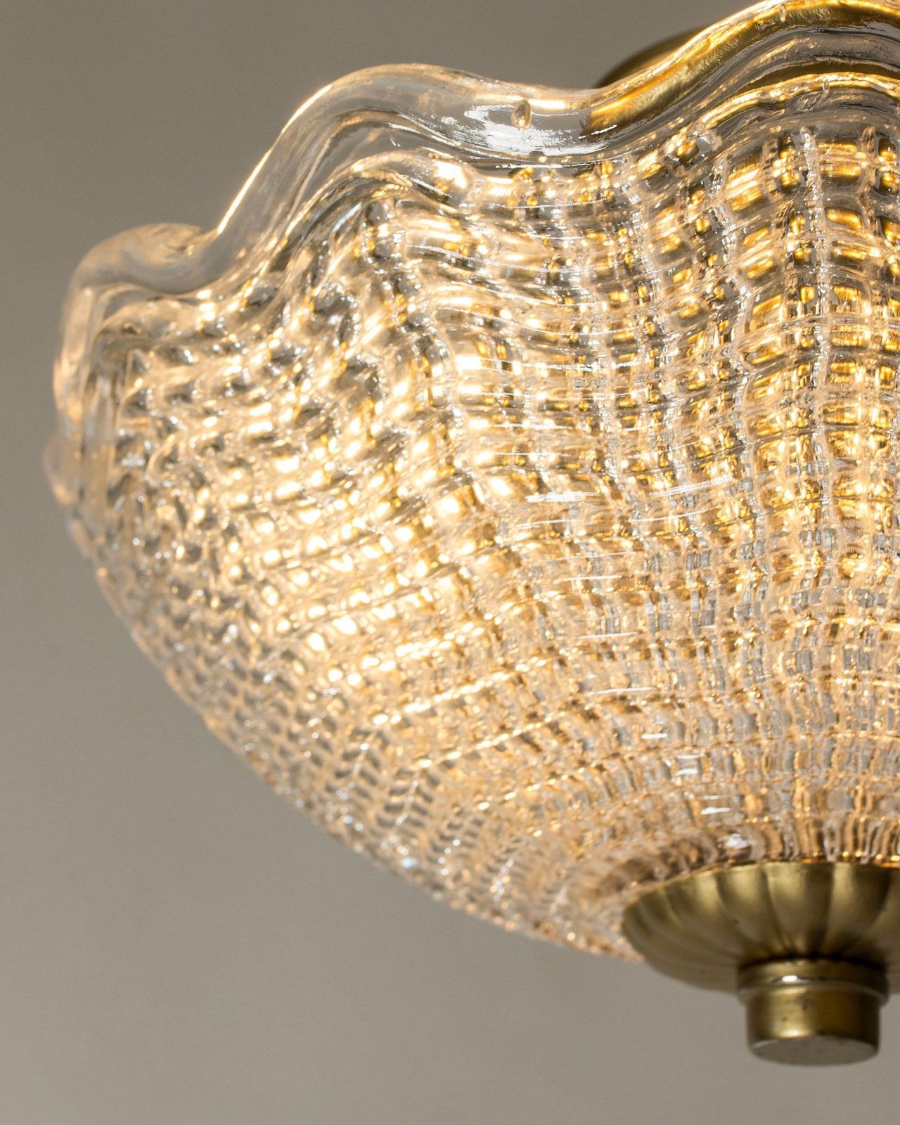 Plafonnier scandinave moderne en verre cristal par Carl Fagerlund, Orrefors, Suède, années 1940 photo vinterior