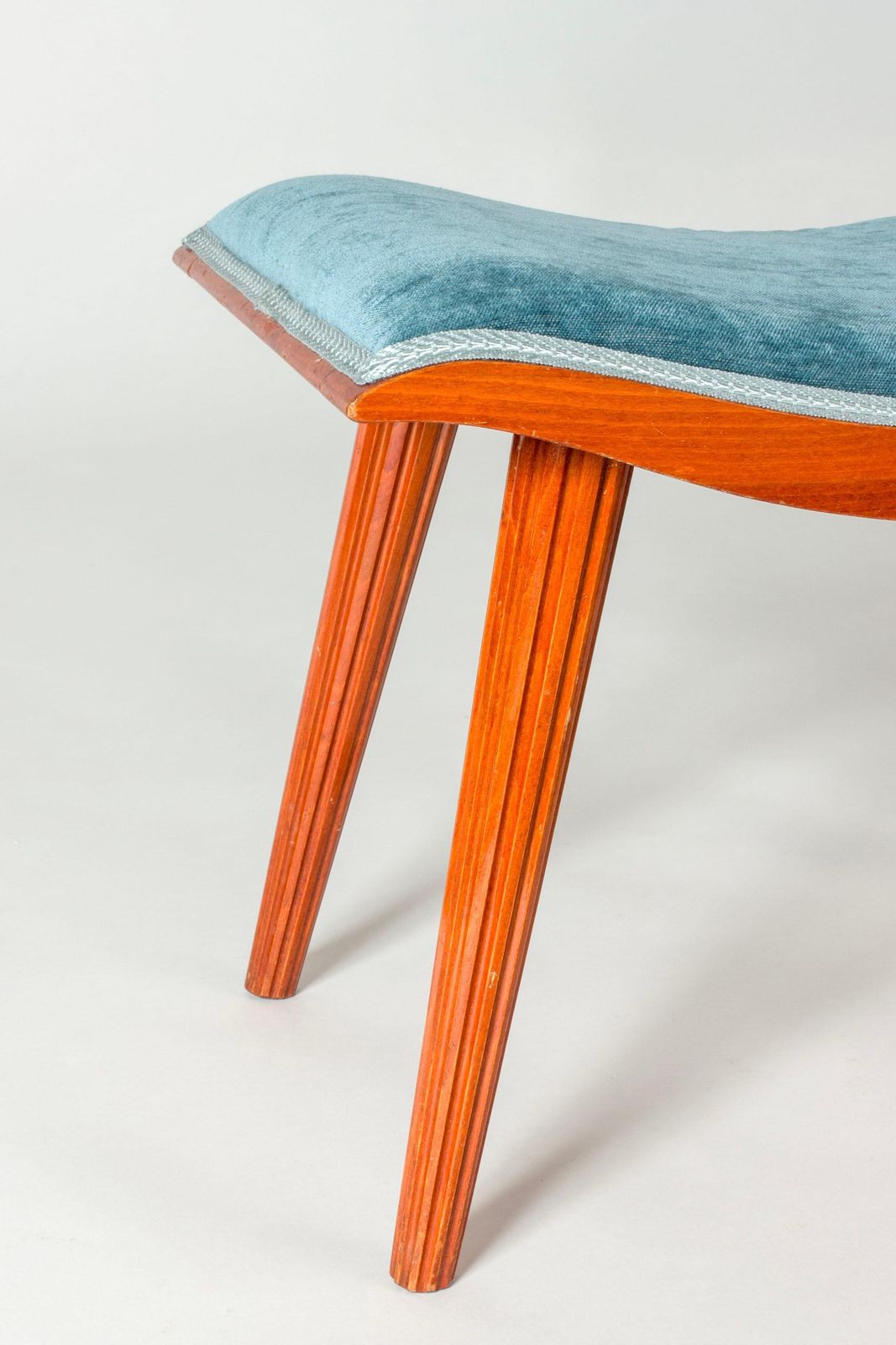 Swedish Modern kruk, jaren 1940 photo buy