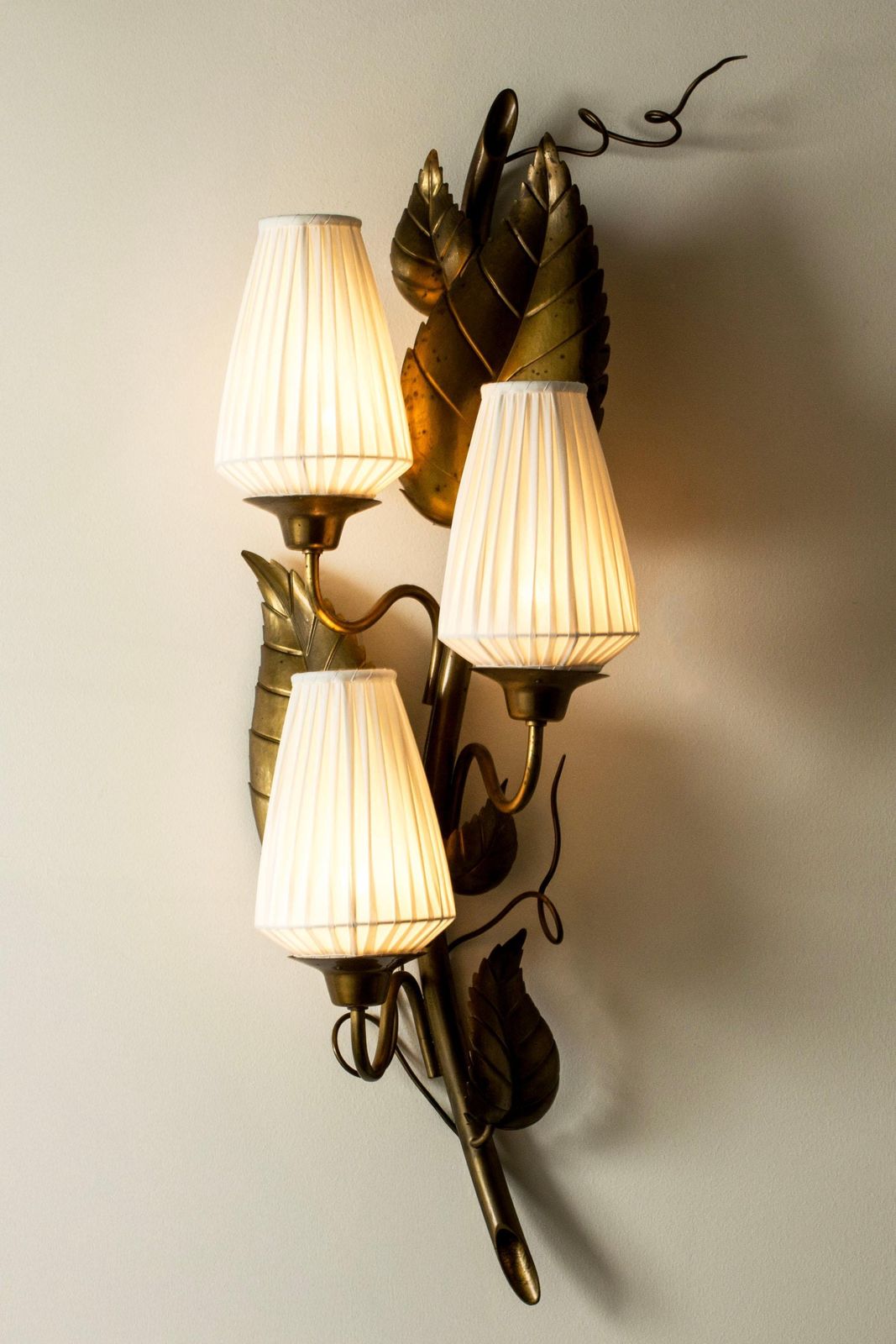 Scandinavian Modern Wall Light By Hans Bergström, Brass, 1940s photo 5108.0