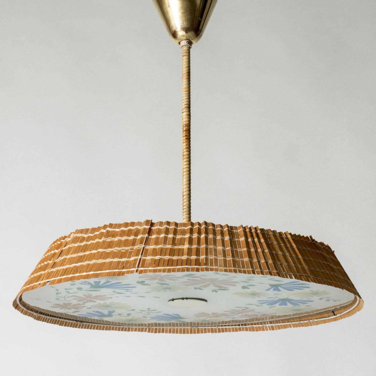 Plafonnier mid-century modern par Paavo Tynell, Finlande, années 1940 photo furniture