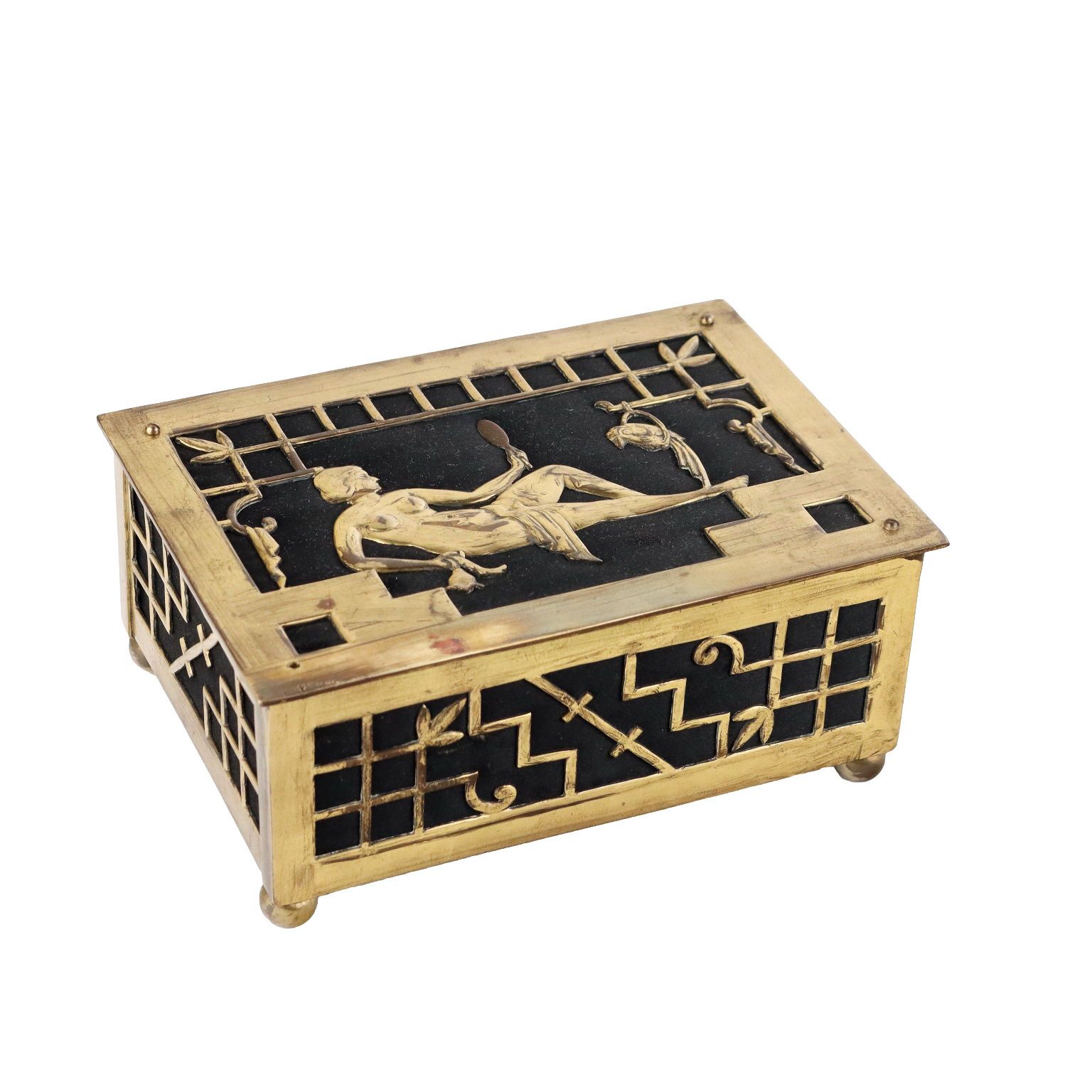 Coffret Art déco en bronze et tissu, Europe, années 1920-1930