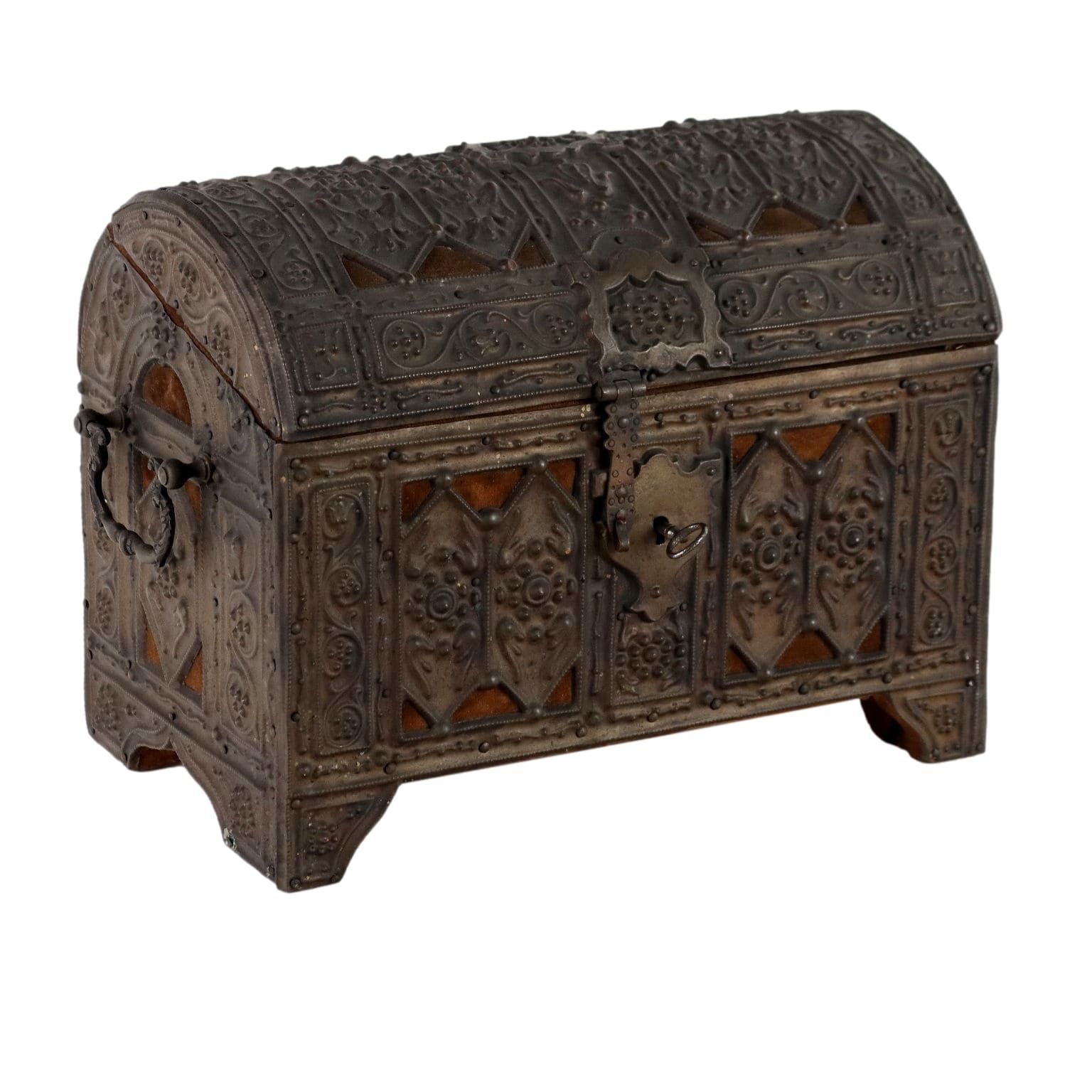 Coffret d'époque en bois, métal repoussé et velours, Italie, XIXe siècle
