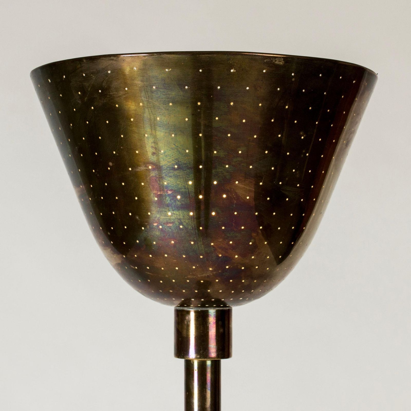 Finse Mid-Century Modern messing vloerlamp van Carl Axel Acking, Zweden, jaren 1930 photo vinterior