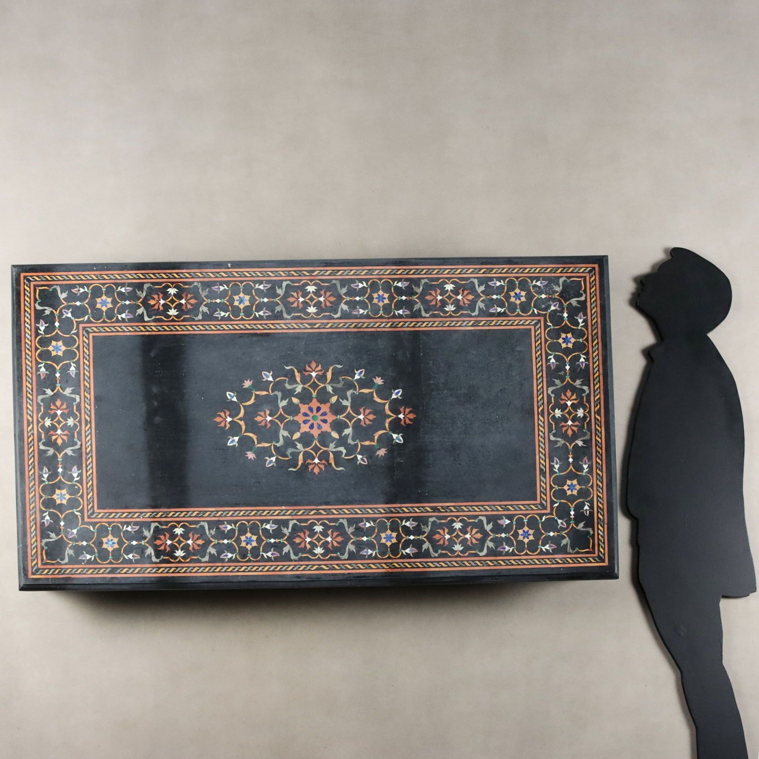 Antique Marble Top Flower Inlays Multicoloured XX Century photo furniture