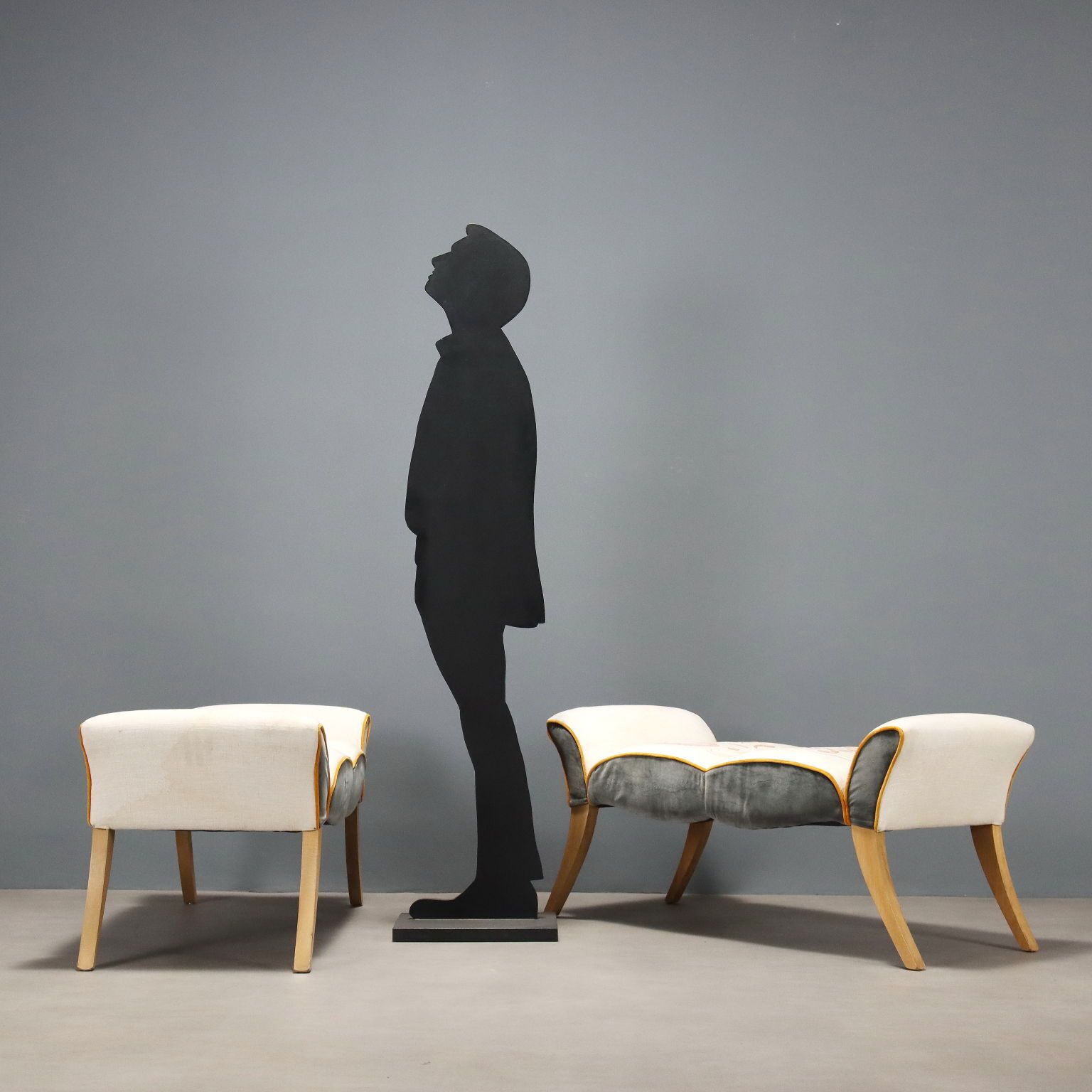 Paire de canapés gondole photo furniture