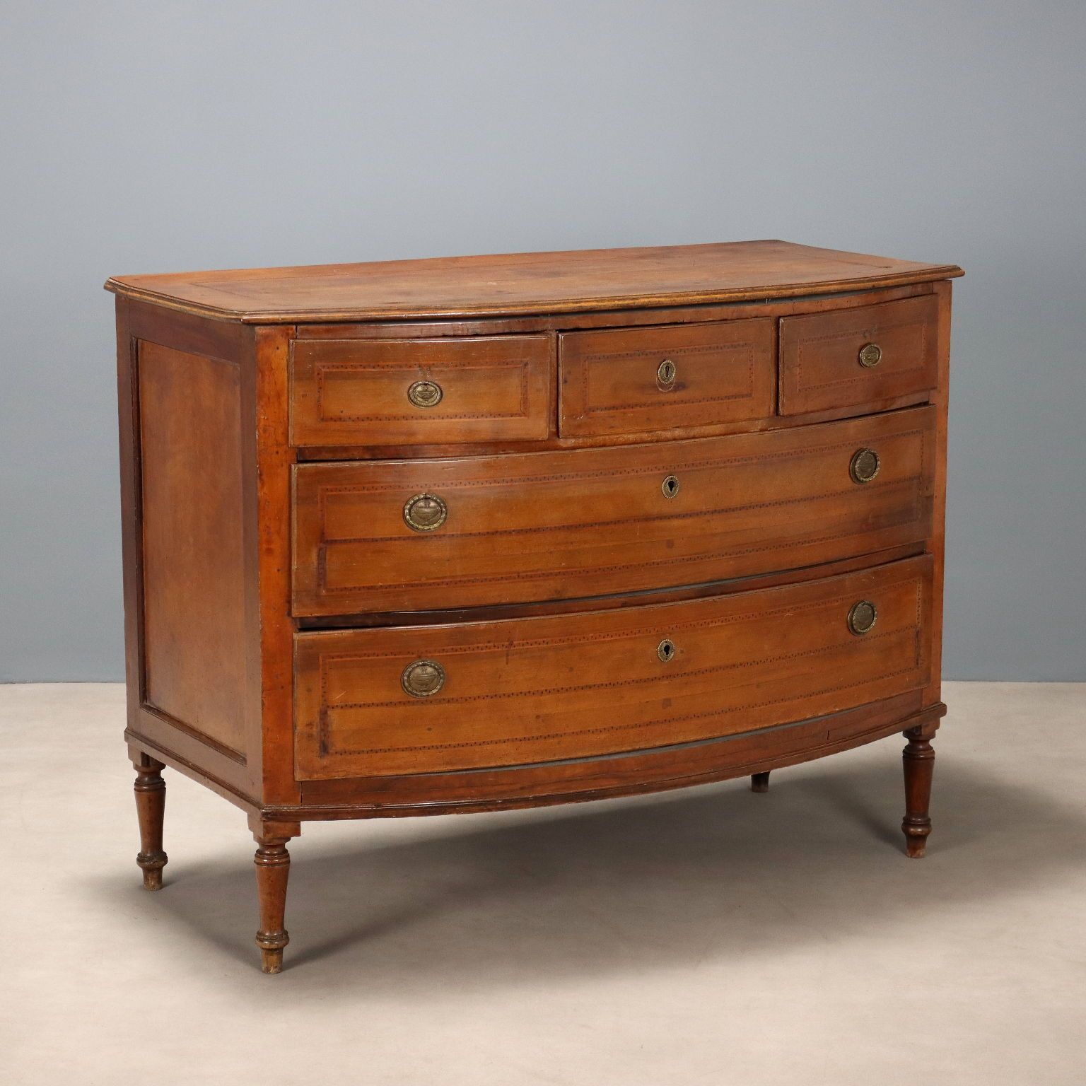 Commode d'époque en noyer 5 tiroirs, Italie, XIXe siècle