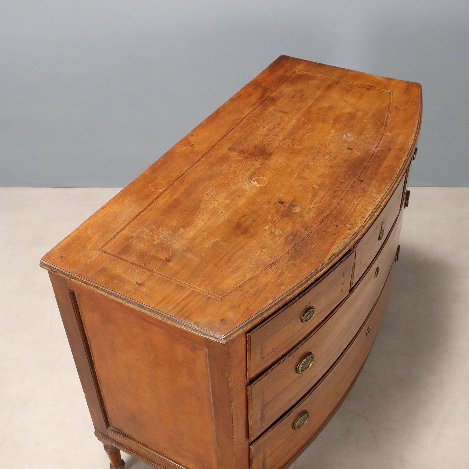 photo furniture Antieke Ladekast Walnoot 5 Lades Italië 19e Eeuw