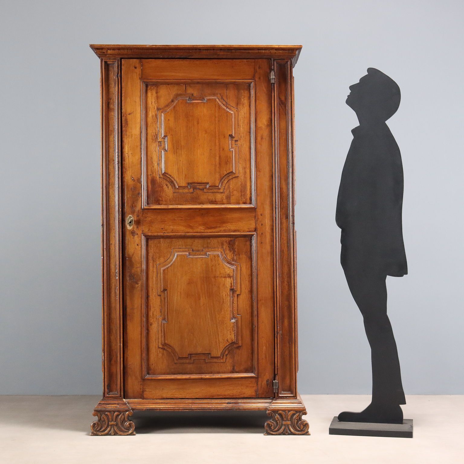 Baroque Wardrobe Walnut Italy XX Century photo furniture