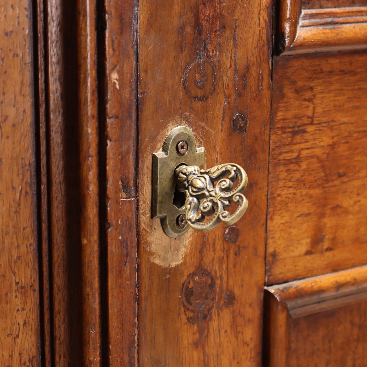 Baroque Wardrobe Walnut Italy XX Century photo vinterior