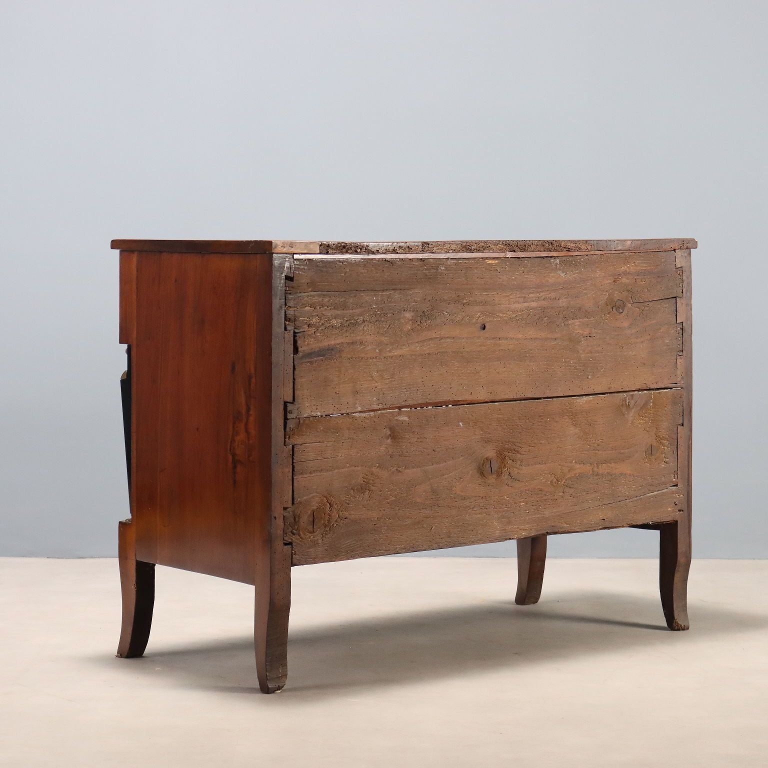 Mobilier Commode d'époque en noyer 3 tiroirs, Italie, XIXe siècle photo